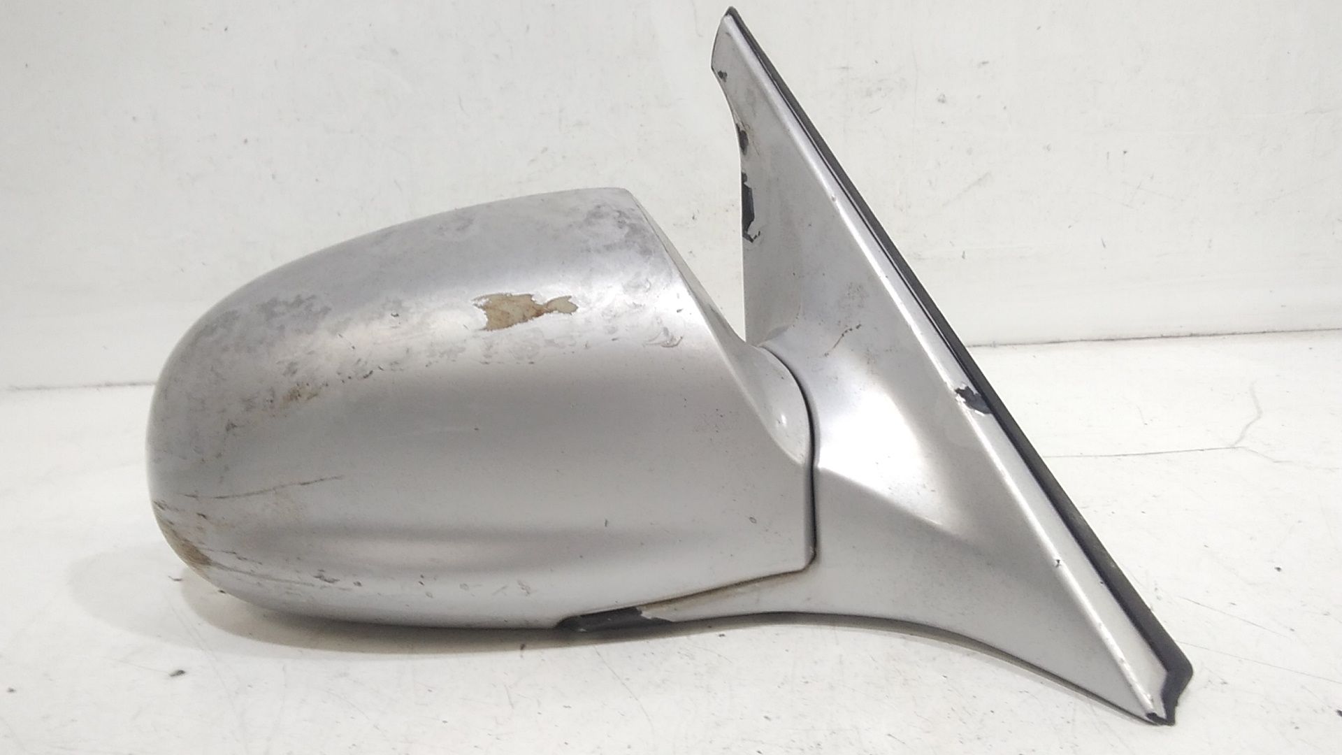 Retrovisore Est. Destro Usato