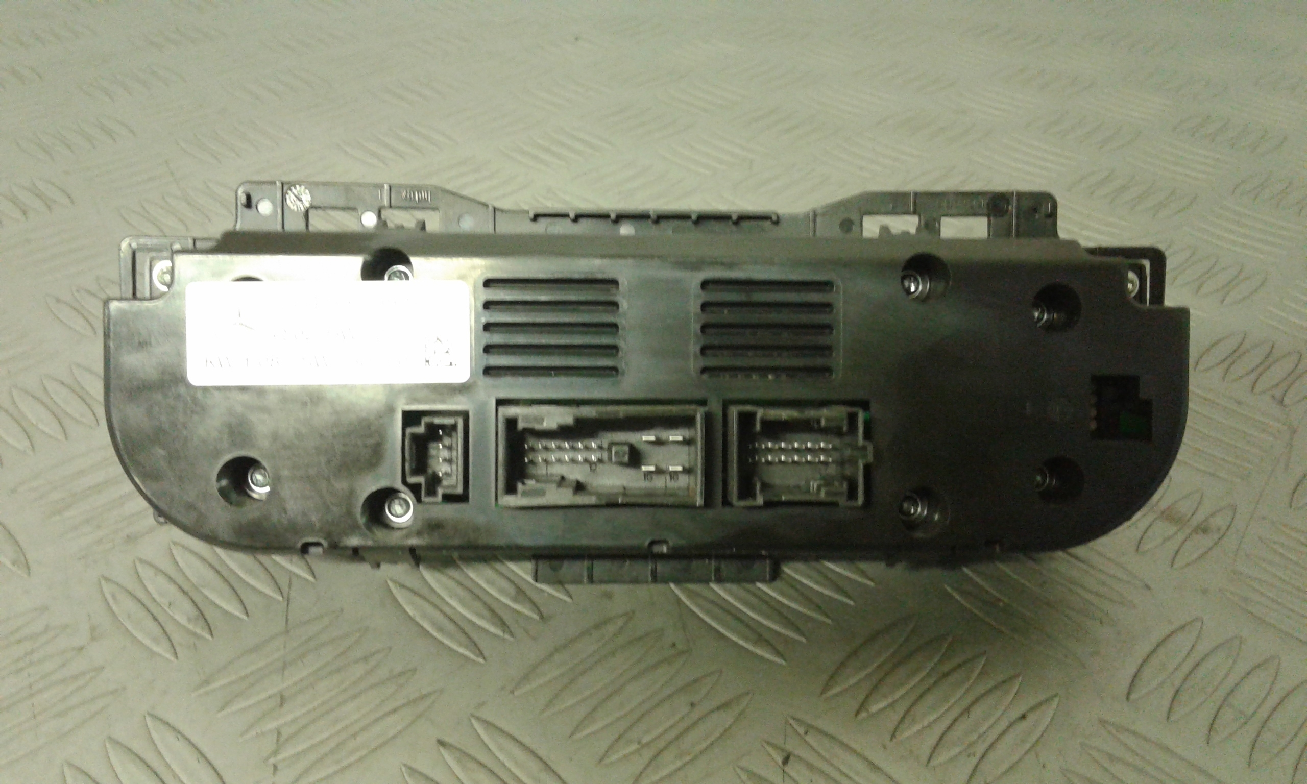 Blocco Comando Climatizzazione A2049000807 Usato