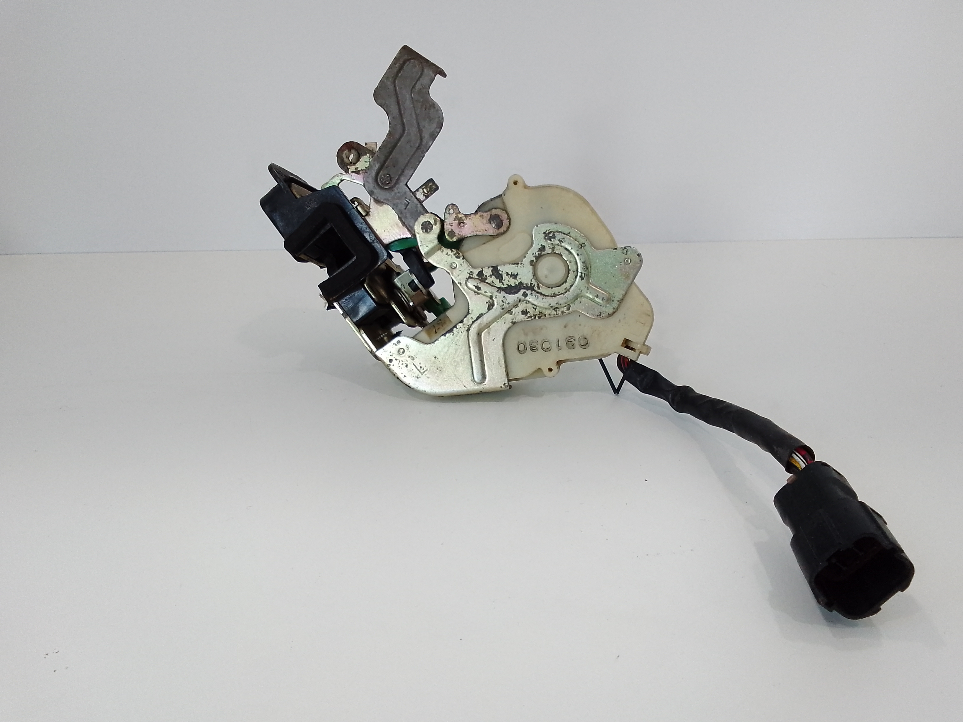 Serratura Porta Ant. Sinistro 813103E010 Usato