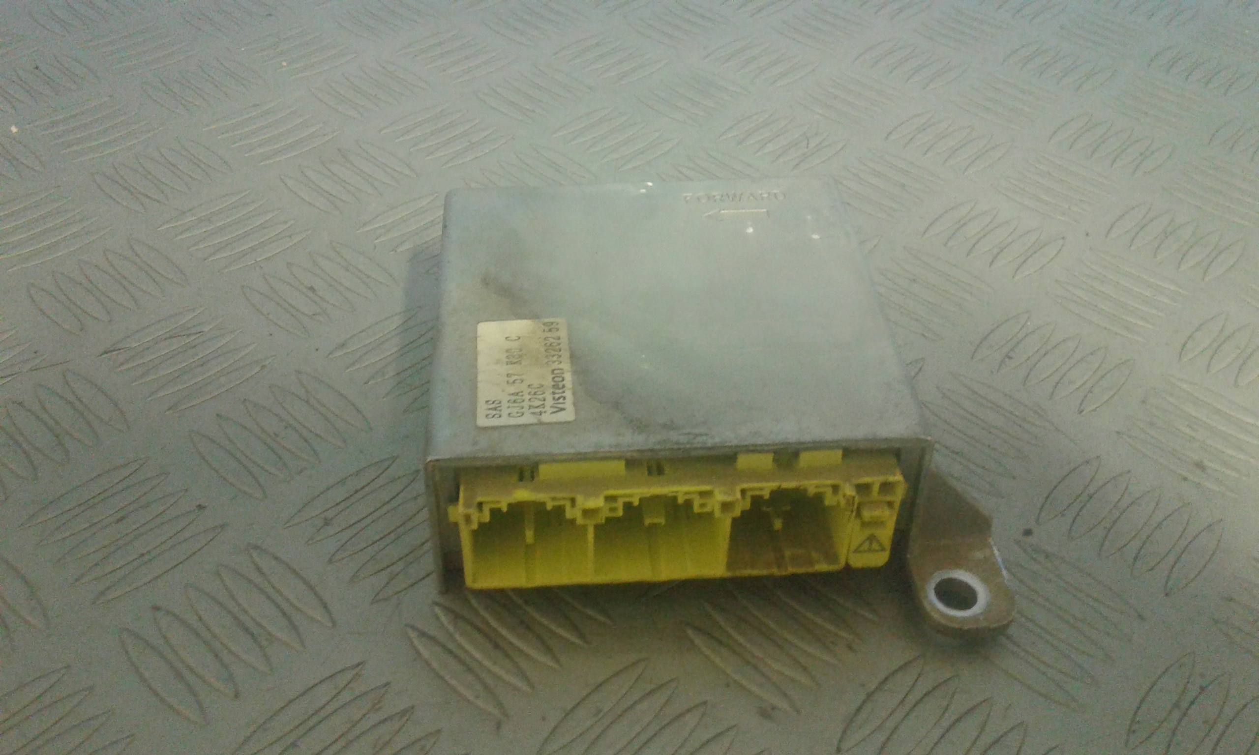 Centralina Comando Airbag GJ6R57K30D Usato