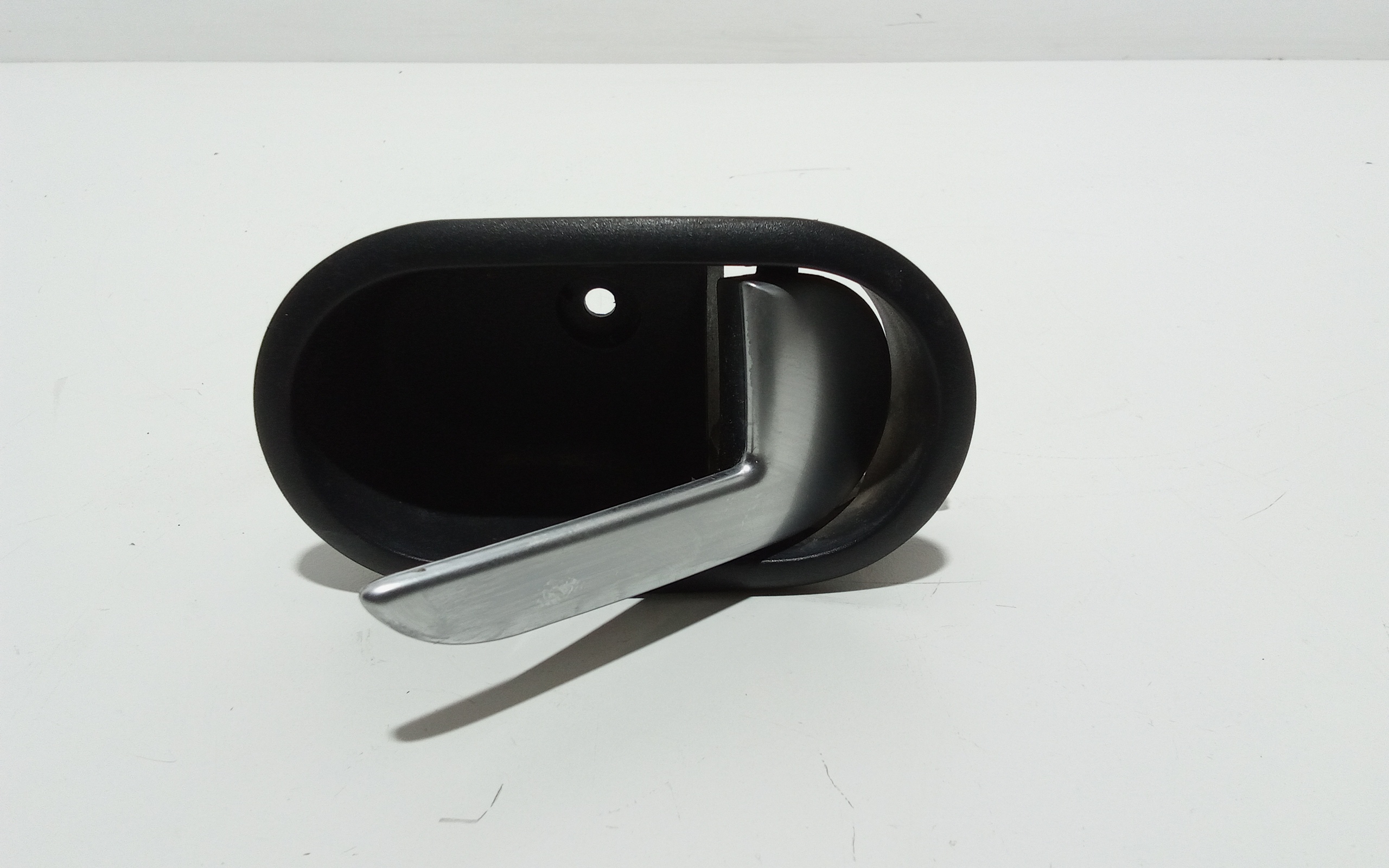 Maniglia Int. Apertura Porta Ant. Sinistro 1379448 Usato