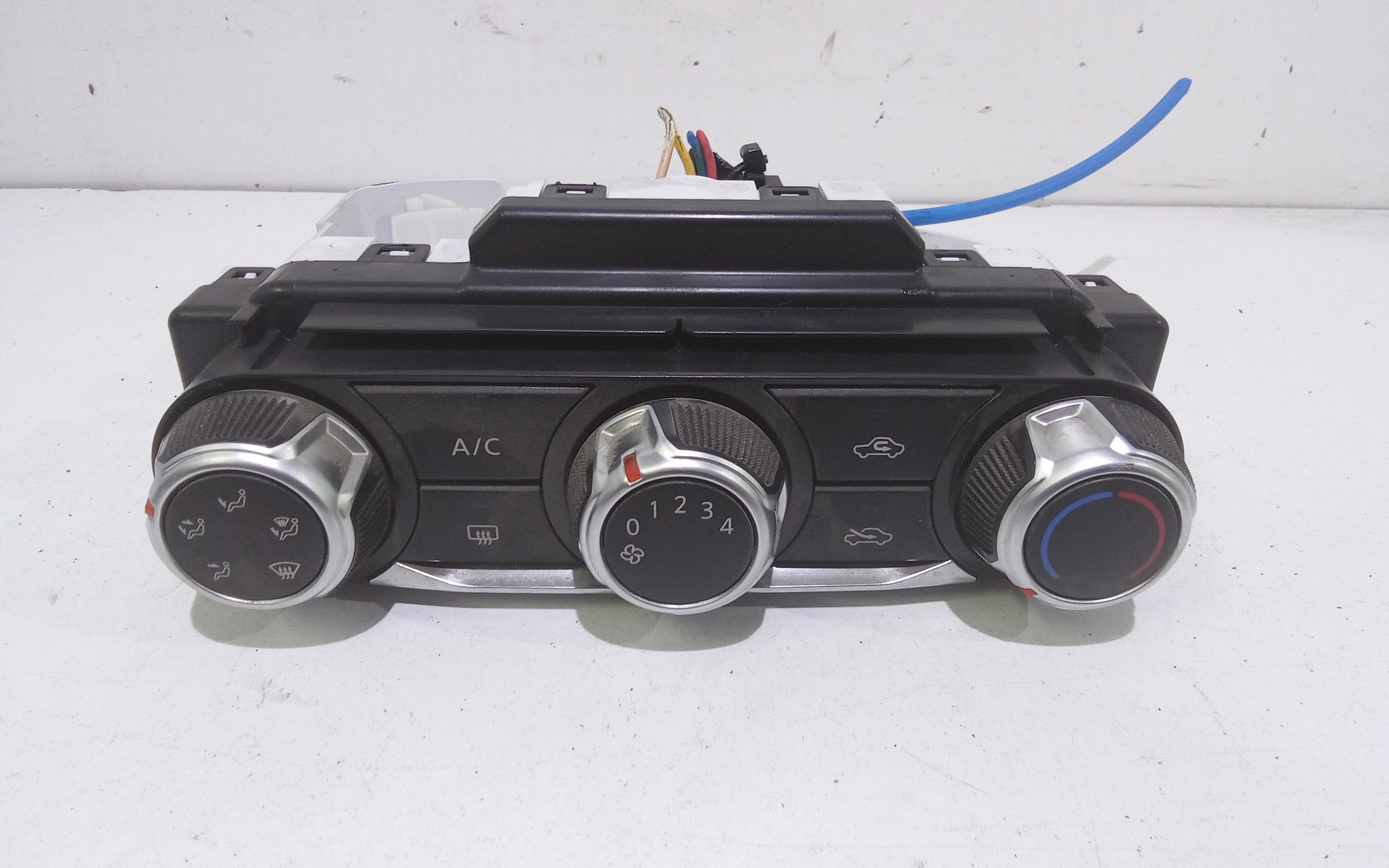 Blocco Comando Climatizzazione 275005FA0A Usato