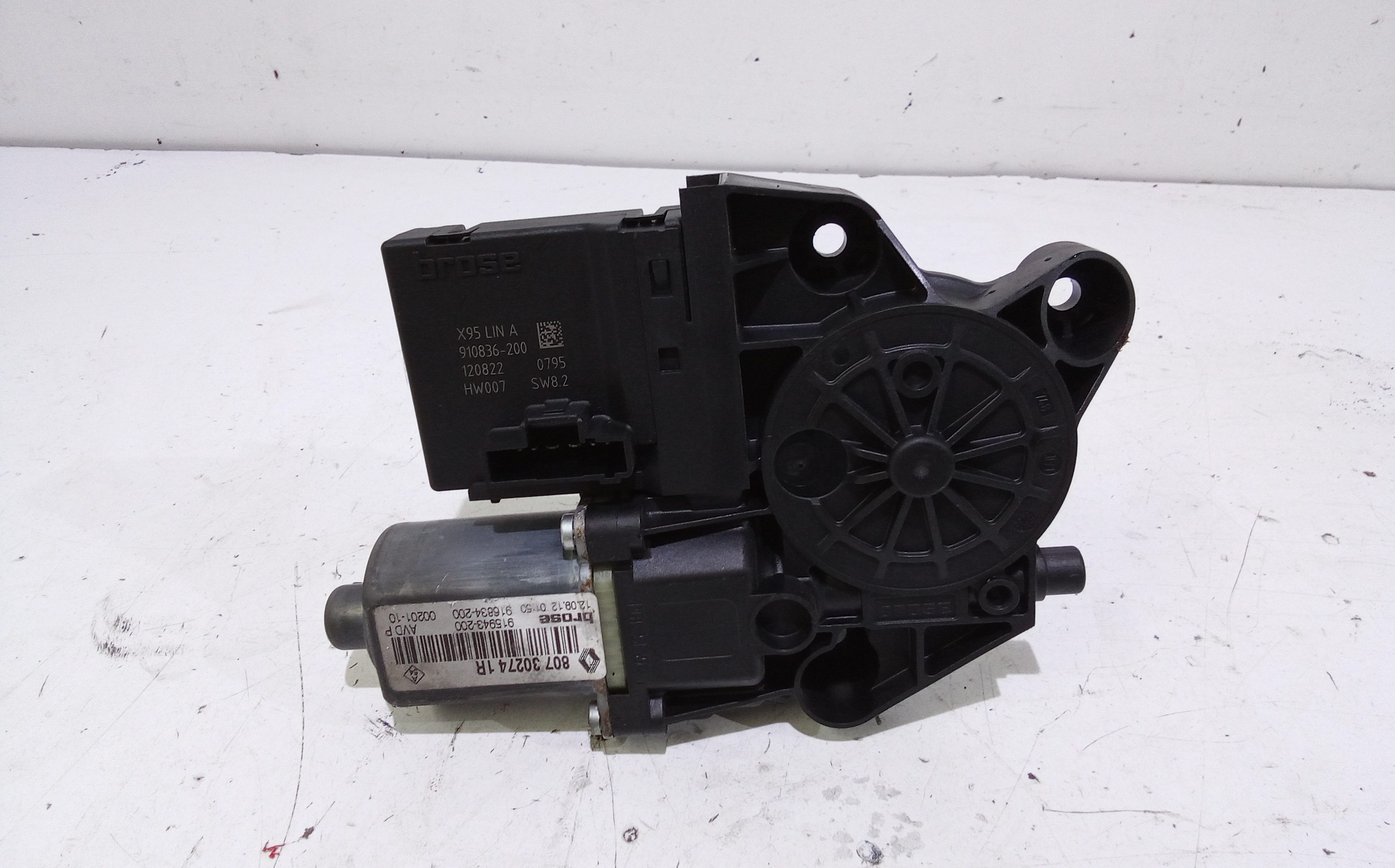 Motorino Alzacristallo Porta Ant. Destro 807302741R Usato