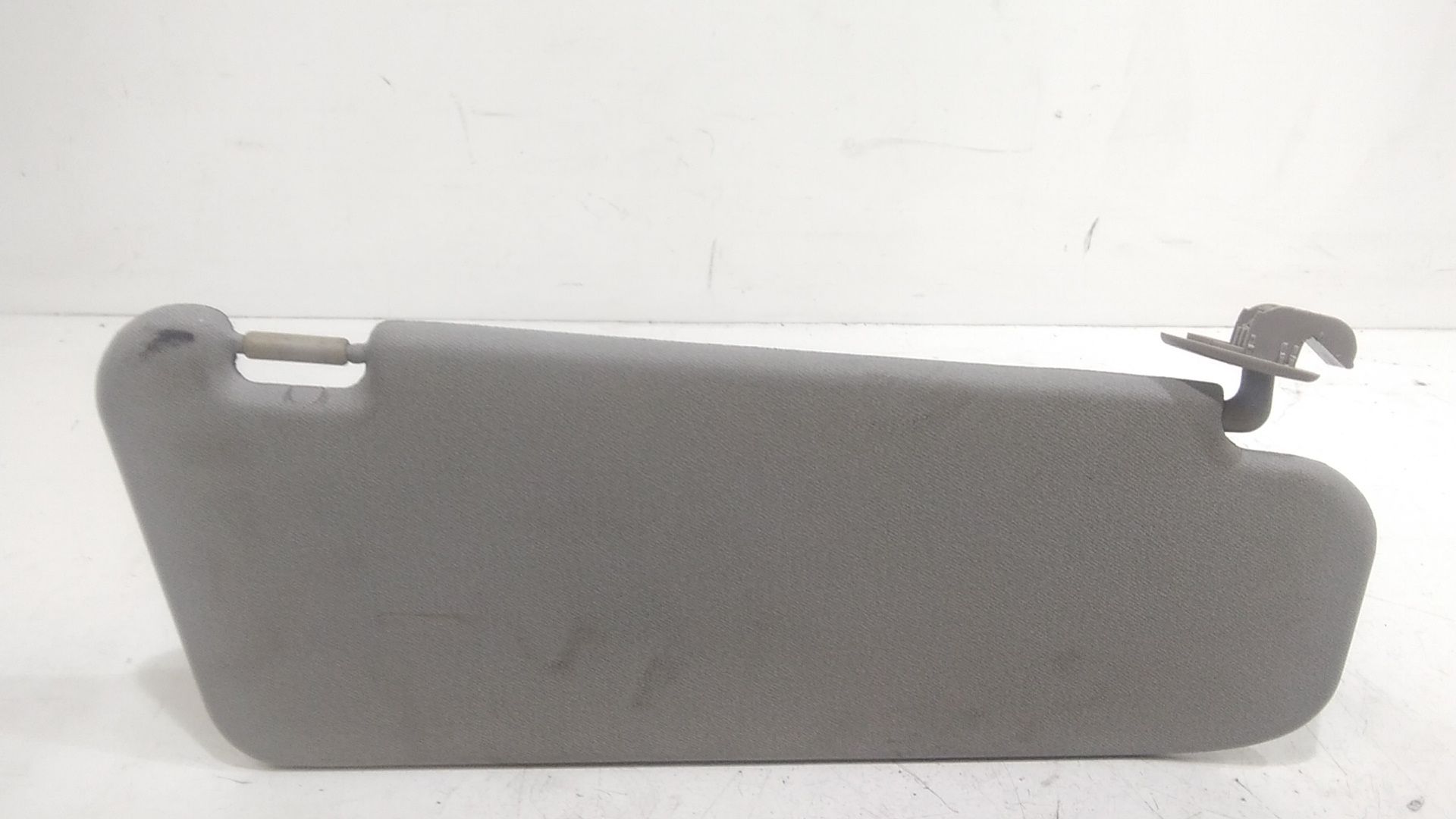 Aletta Parasole Parabrezza Sinistro 96537730 Usato