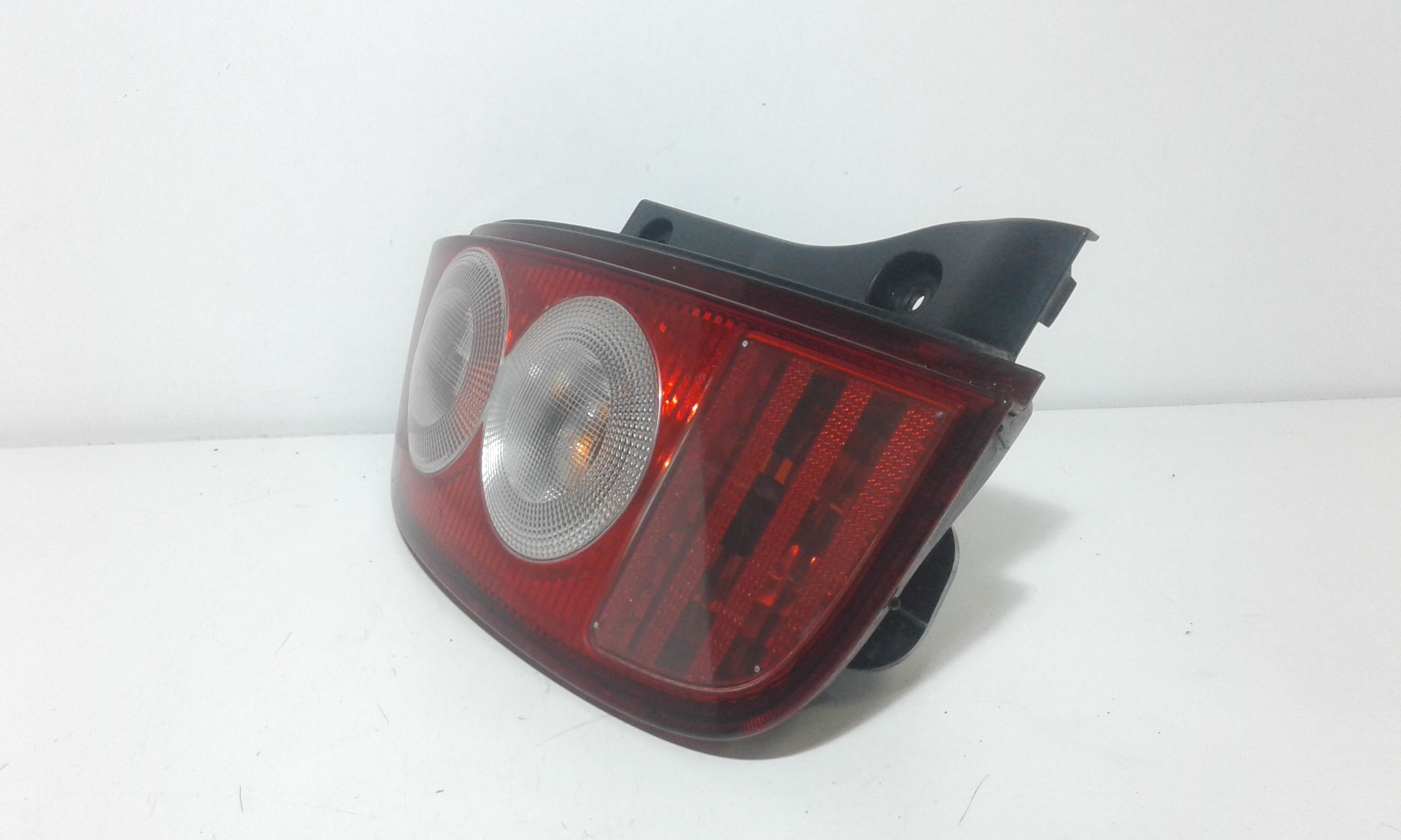 Fanale Post. Sinistro 26555AX720 Usato