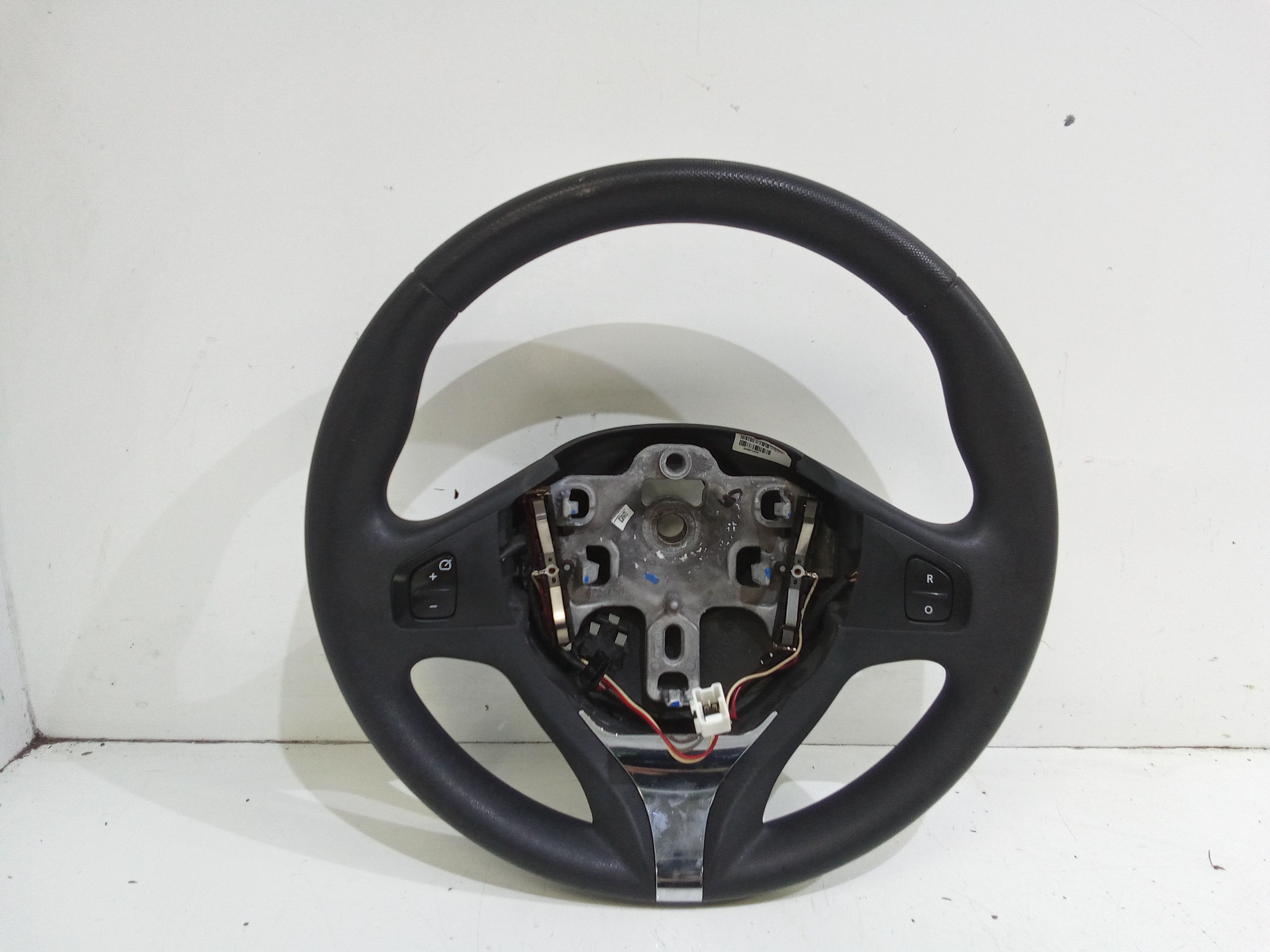 Volante 484000334R Usato