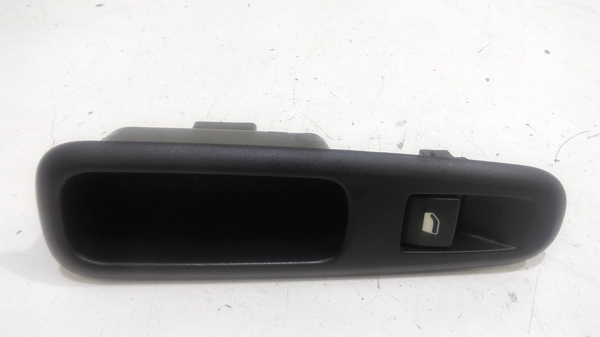 Interruttore Alzacristalli Porta Post. Sinistro 6490RK Usato