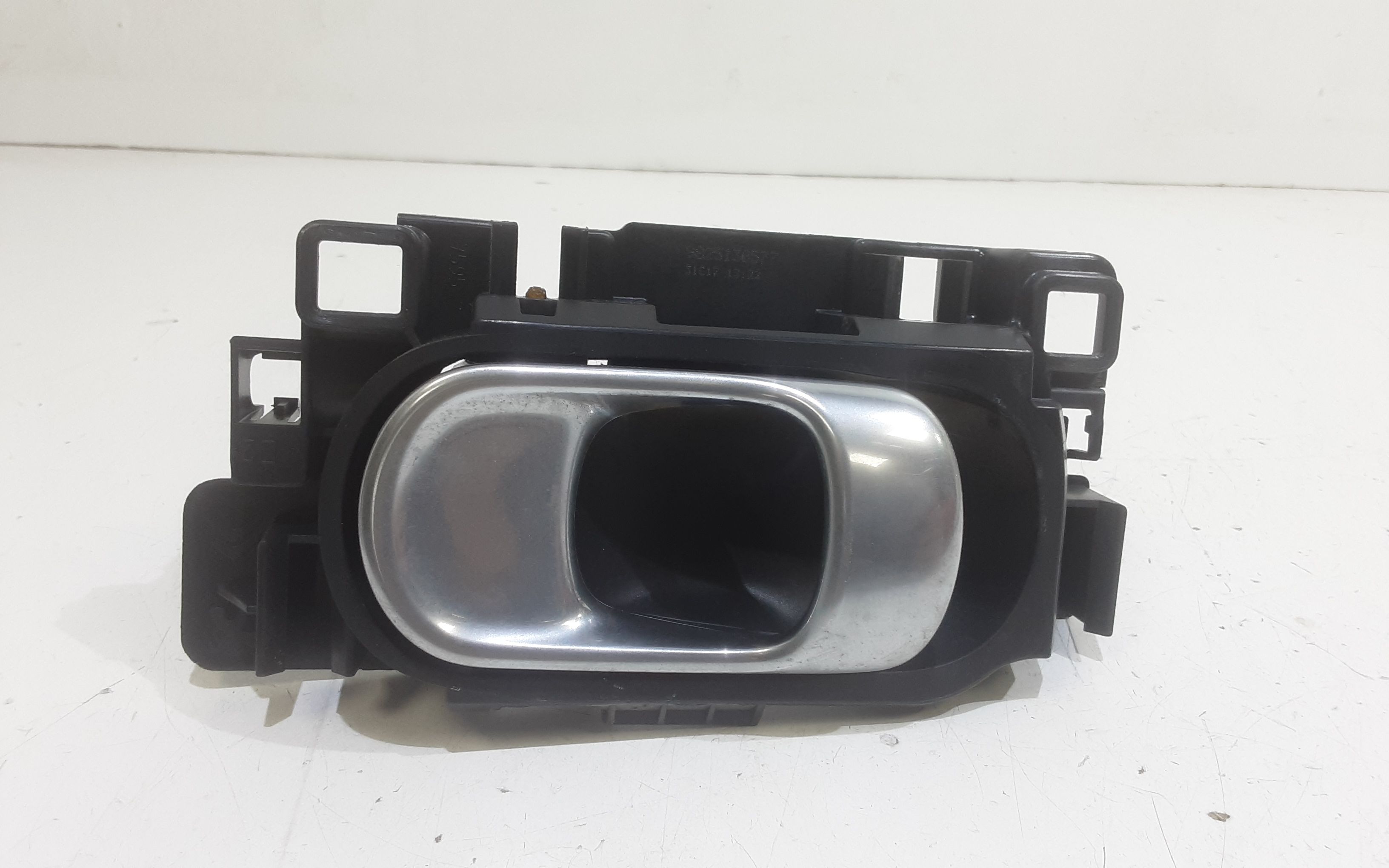 Maniglia Int. Apertura Porta Ant. Destro Usato