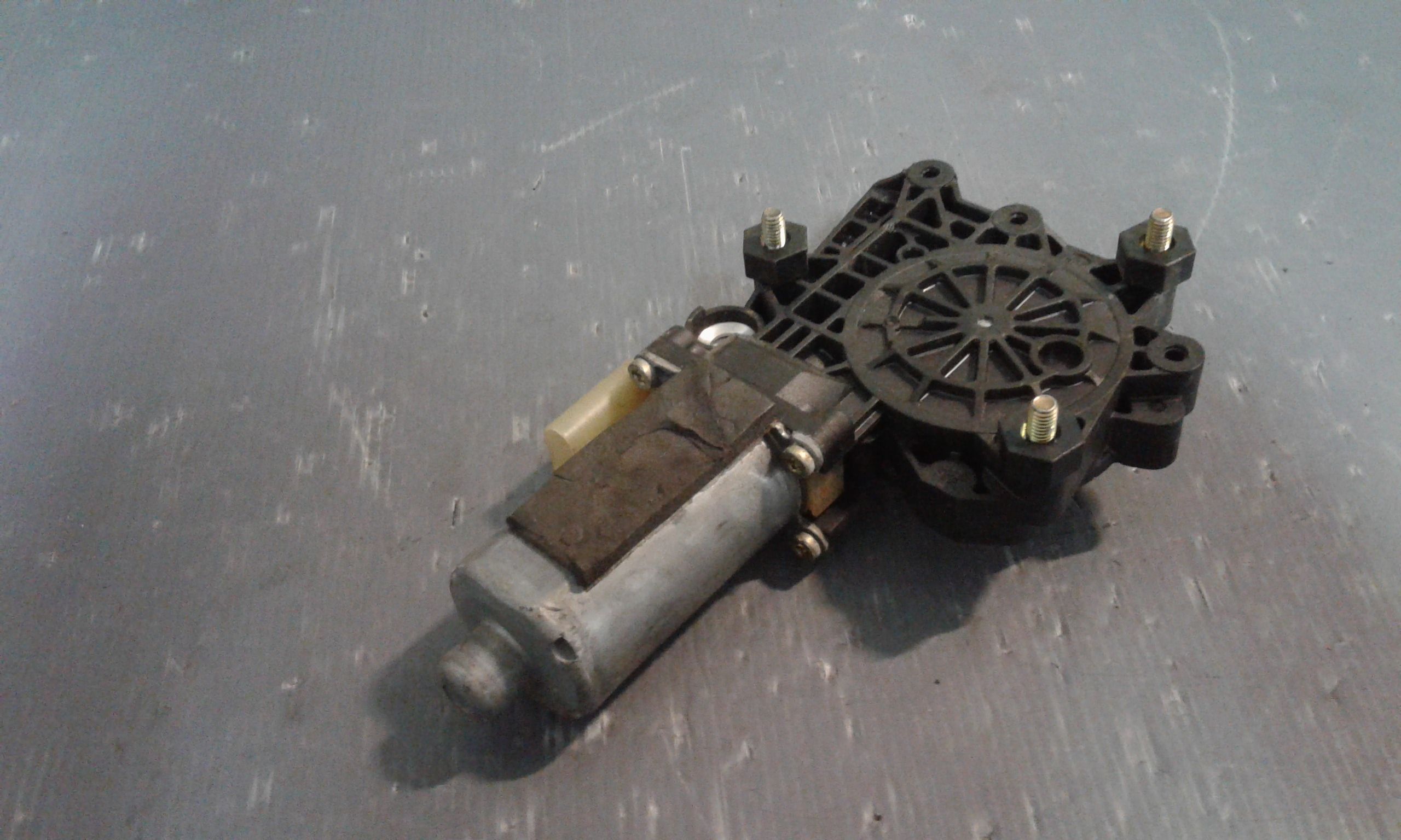 Motorino Alzacristallo Porta Ant. Destro Usato