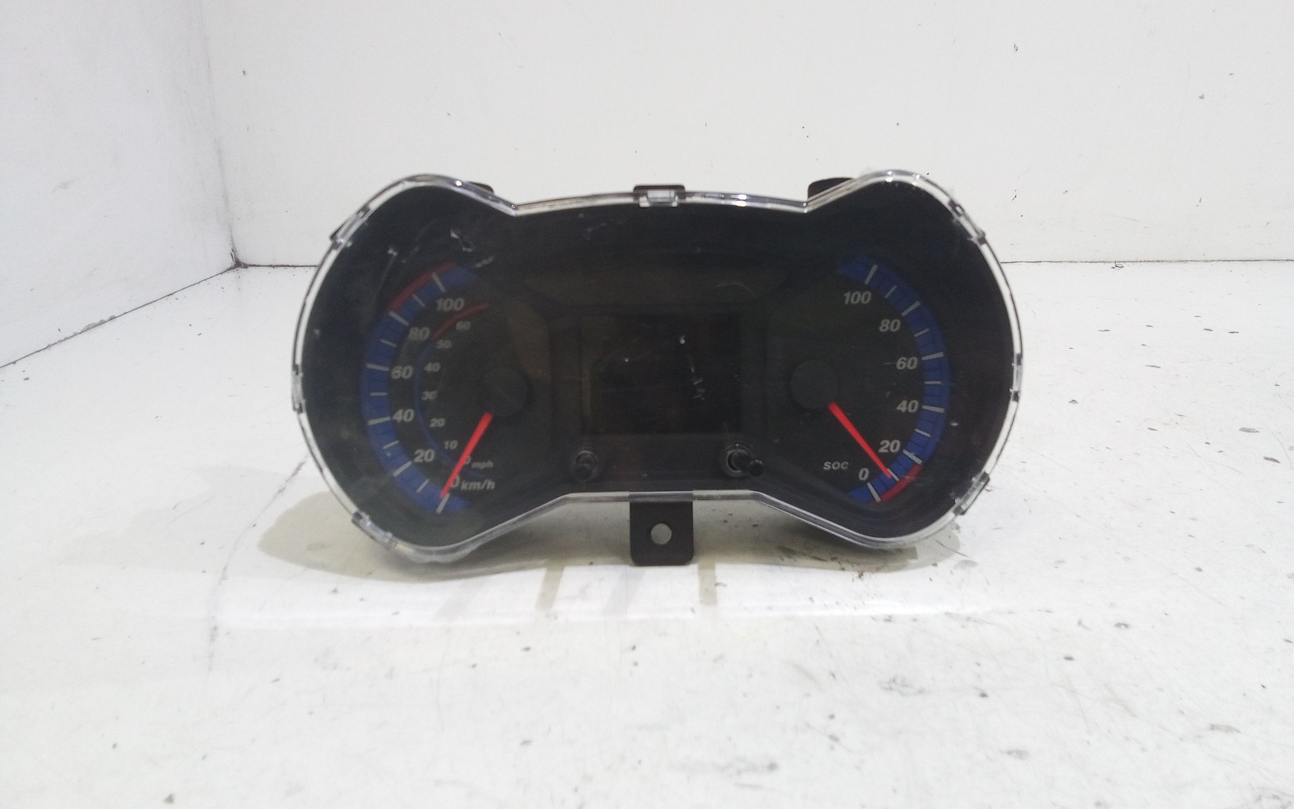 Quadro Portastrumenti Usato