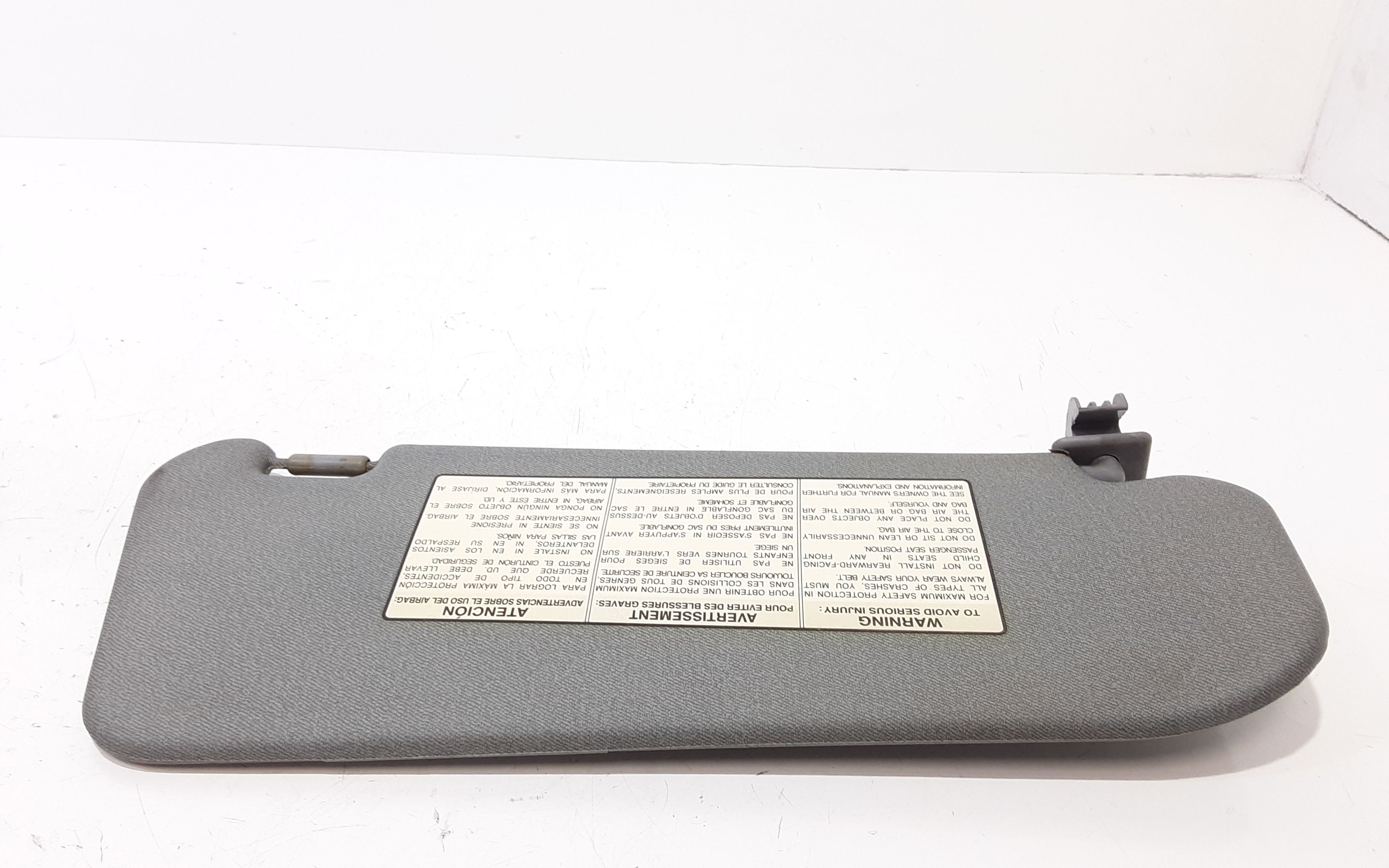 Aletta Parasole Parabrezza Sinistro 96537730 Usato