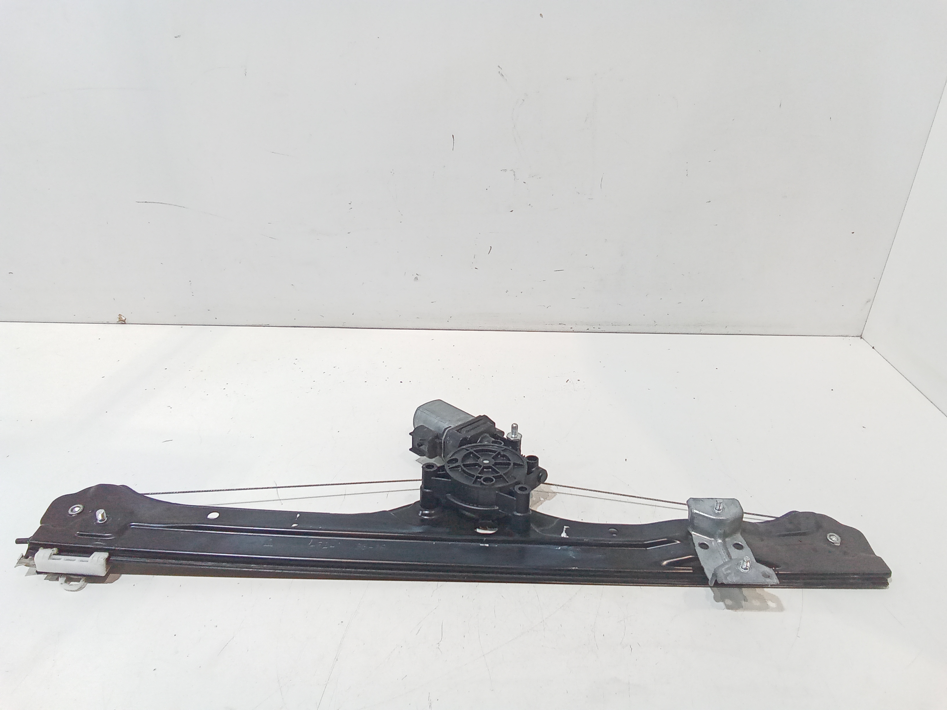 Alzacristallo Porta Ant. Destro Usato