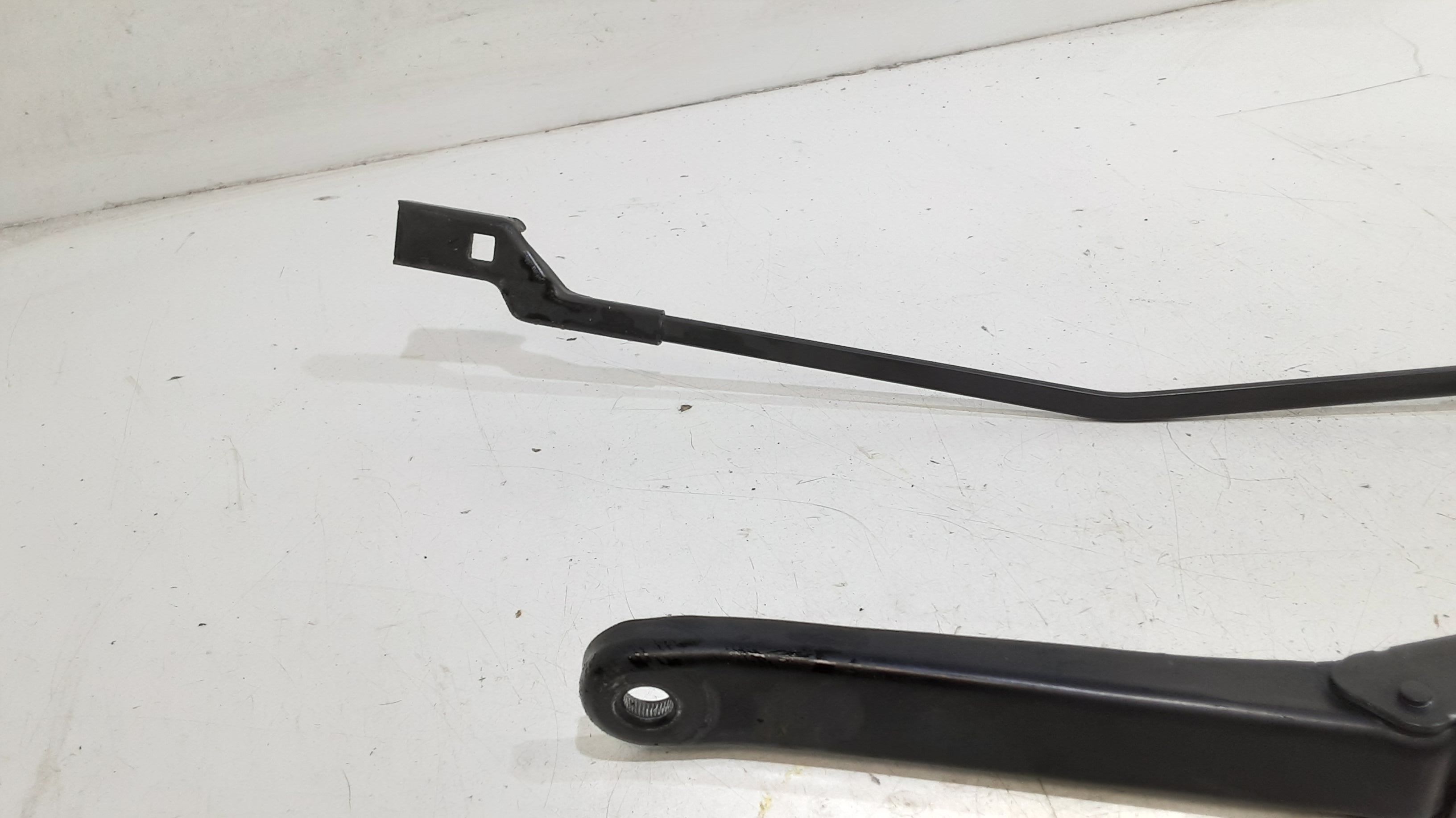 Braccio Tergiparabrezza Usato