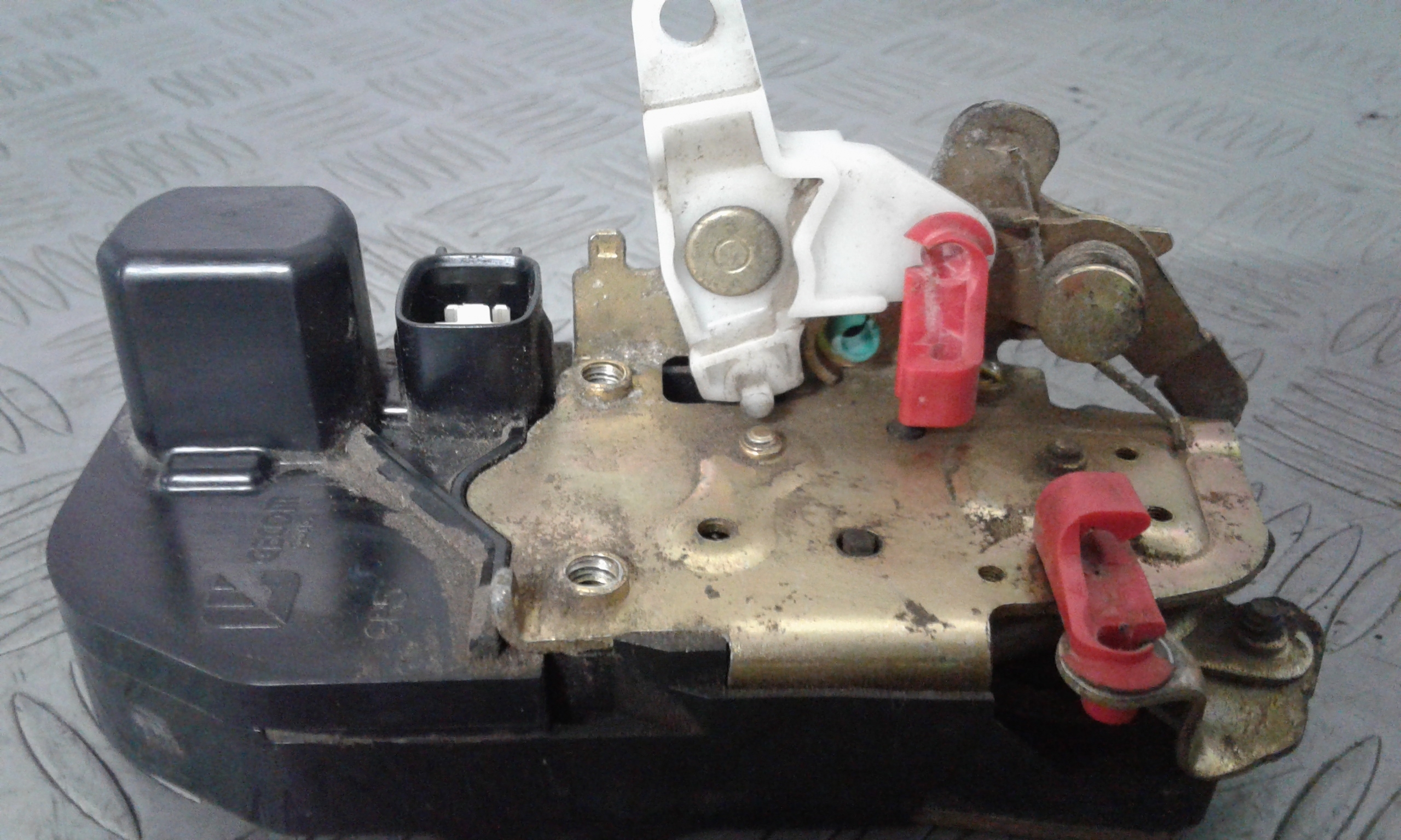 Serratura Porta Ant. Destro Usato