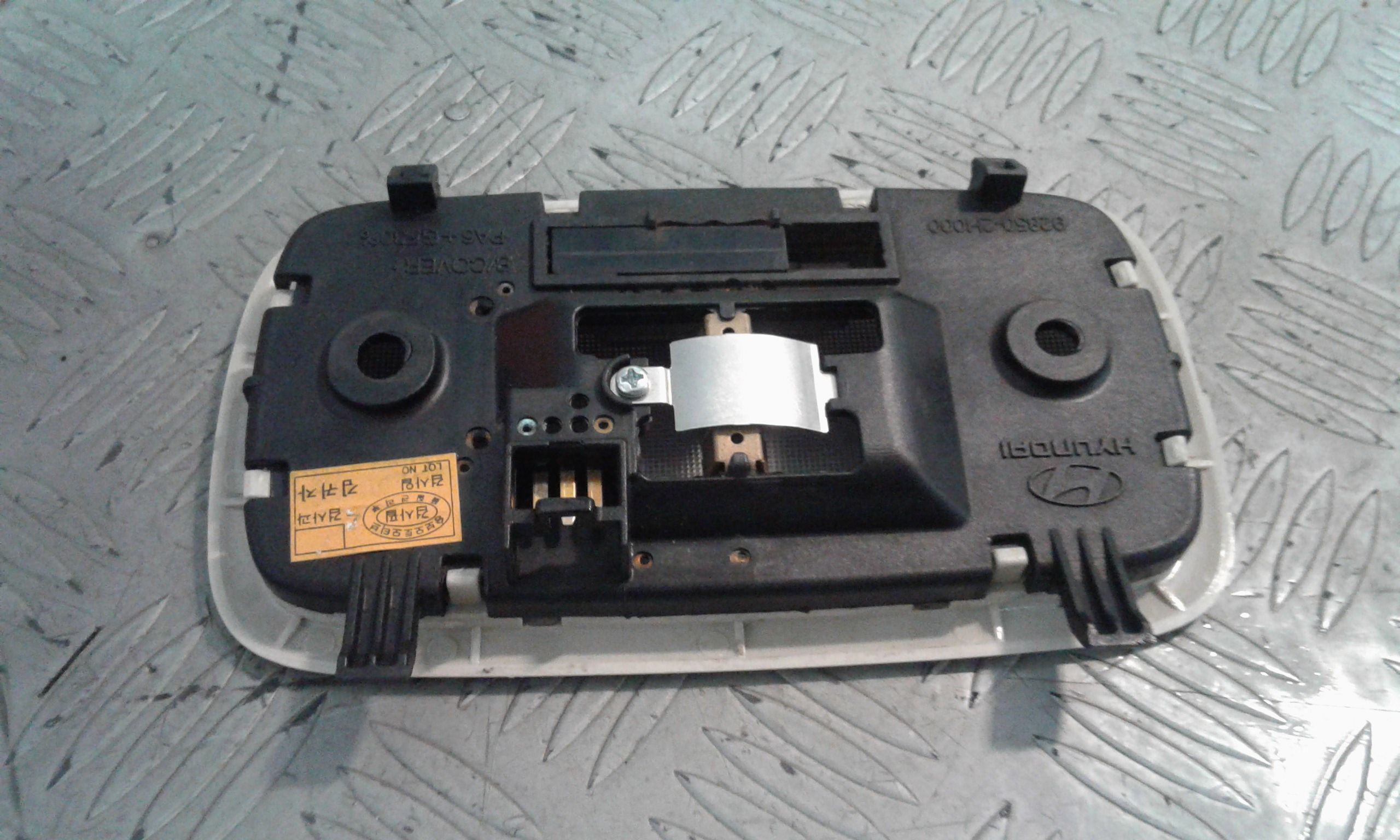 Luce Cortesia Ant. Tetto 928000X000 Usato