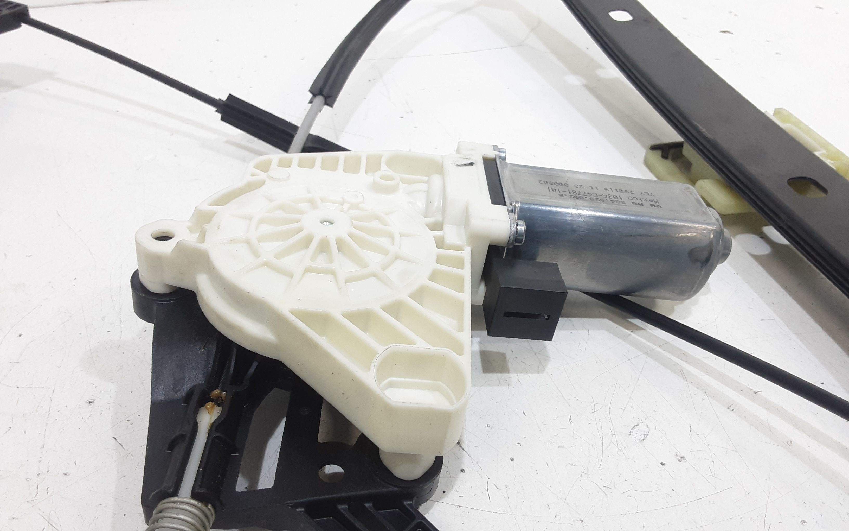 Alzacristallo Porta Ant. Destro Usato