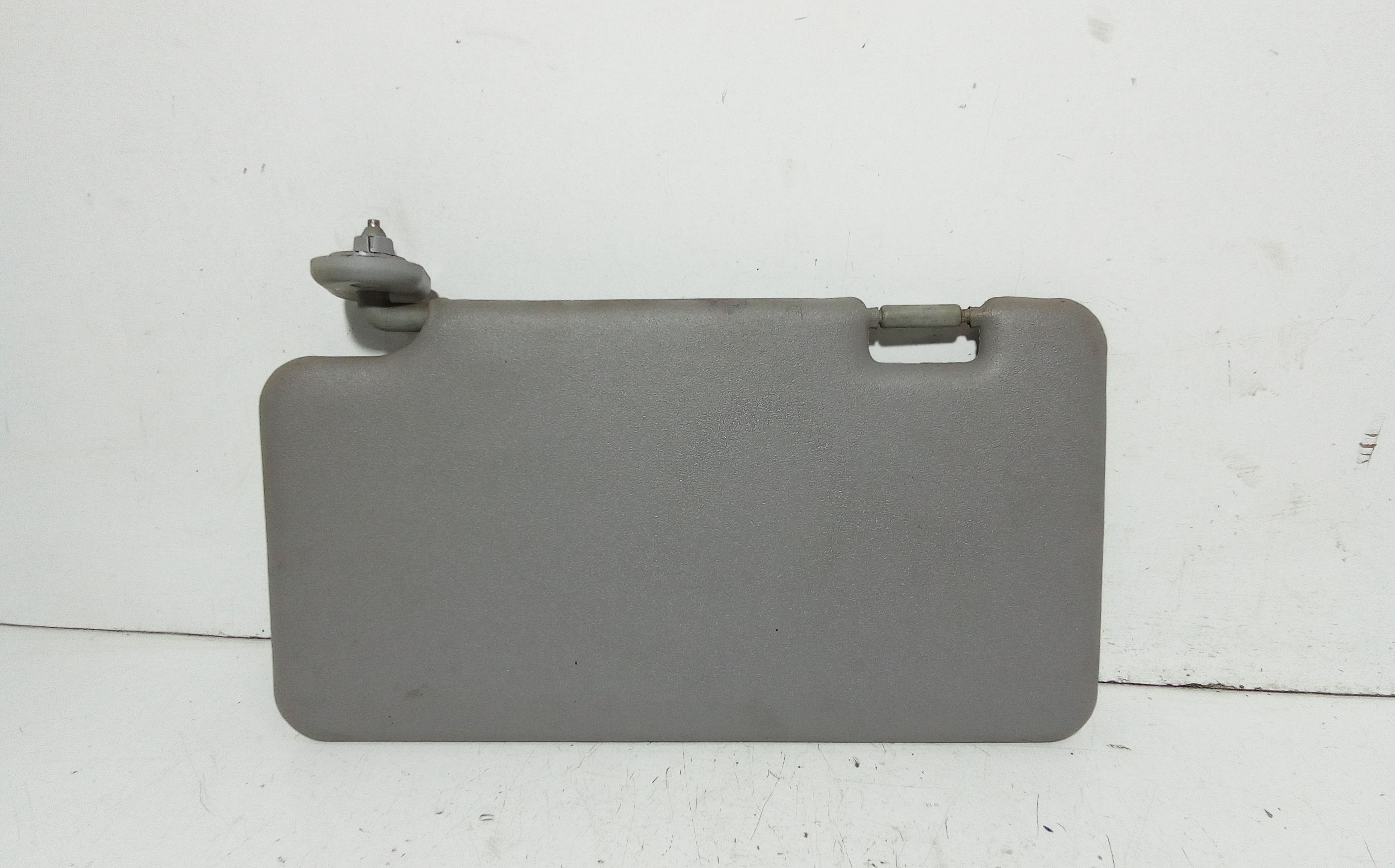 Aletta Parasole Parabrezza 96402LA70A Usato