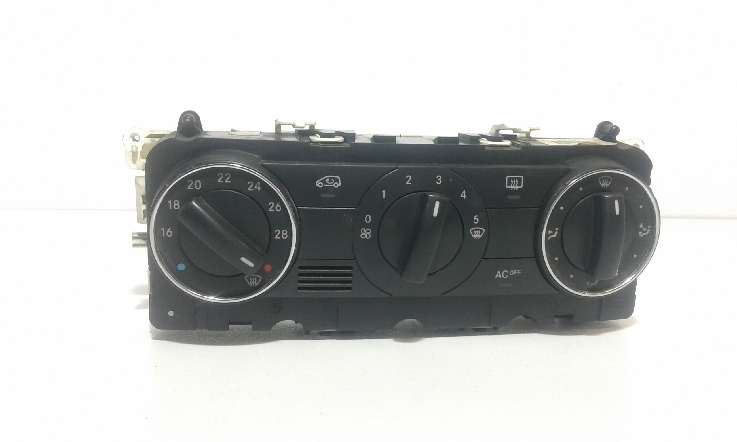 Blocco Comando Climatizzazione A1698302585 Usato