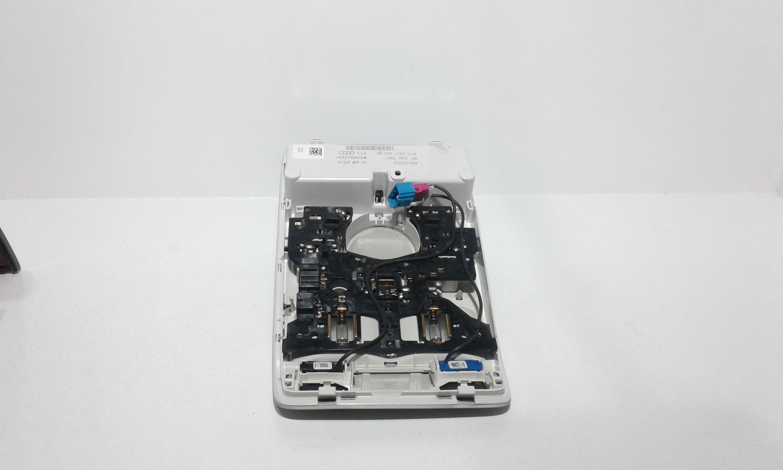 Luce Cortesia Ant. Tetto 8T09471406PS Usato