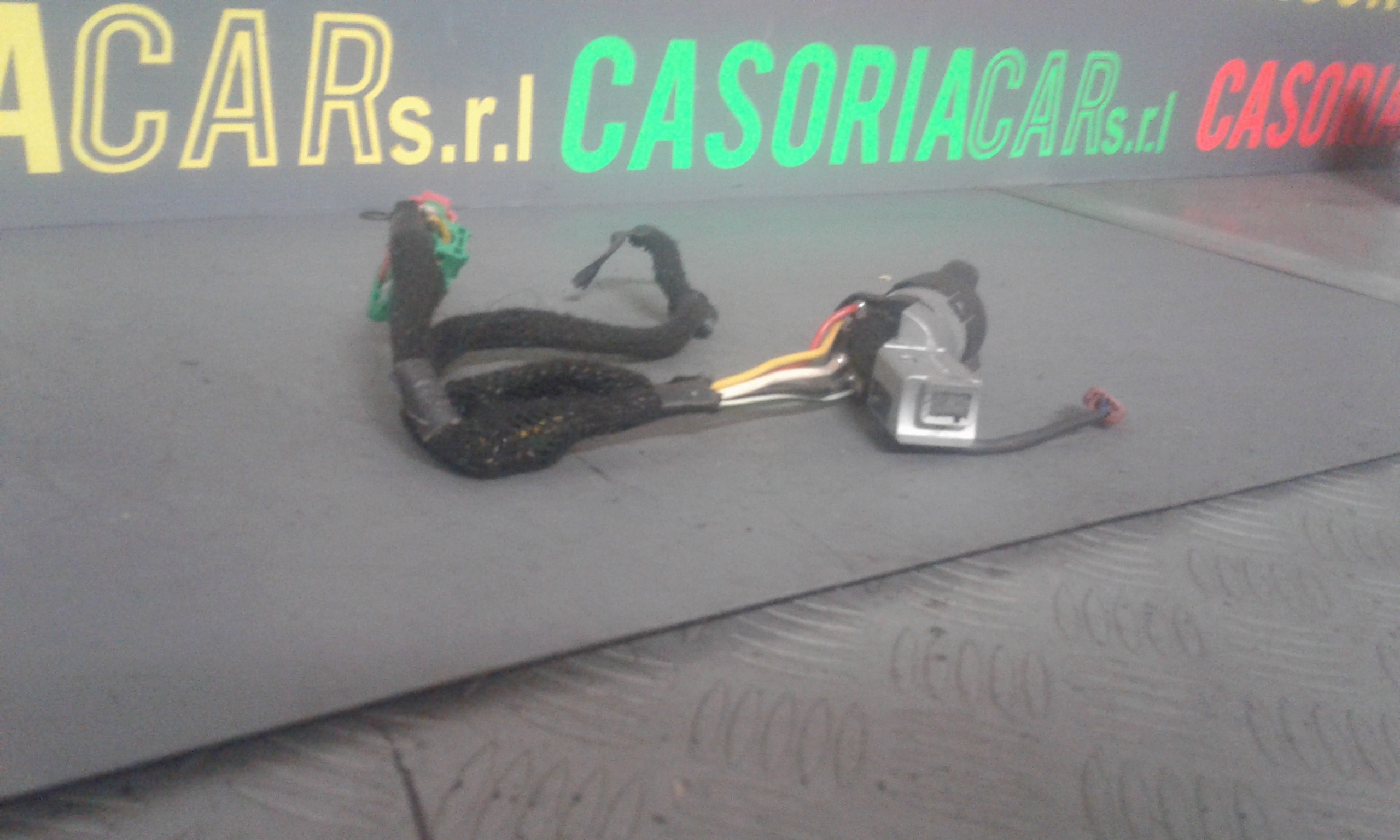 Commutatore Avviamento Con Cilindretti Serrature 4162AS Usato