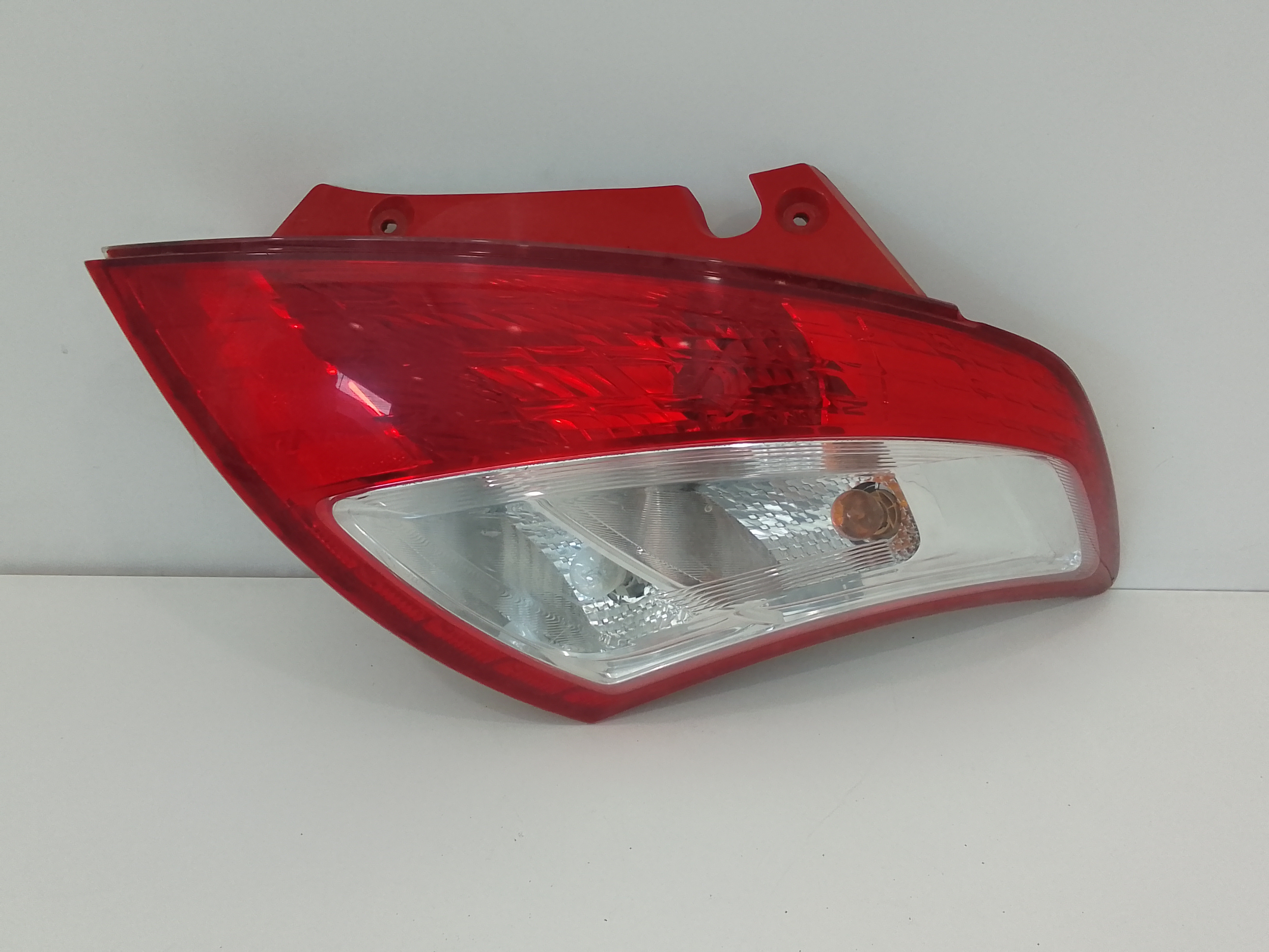 Fanale Post. Destro 3565070L00000 Usato