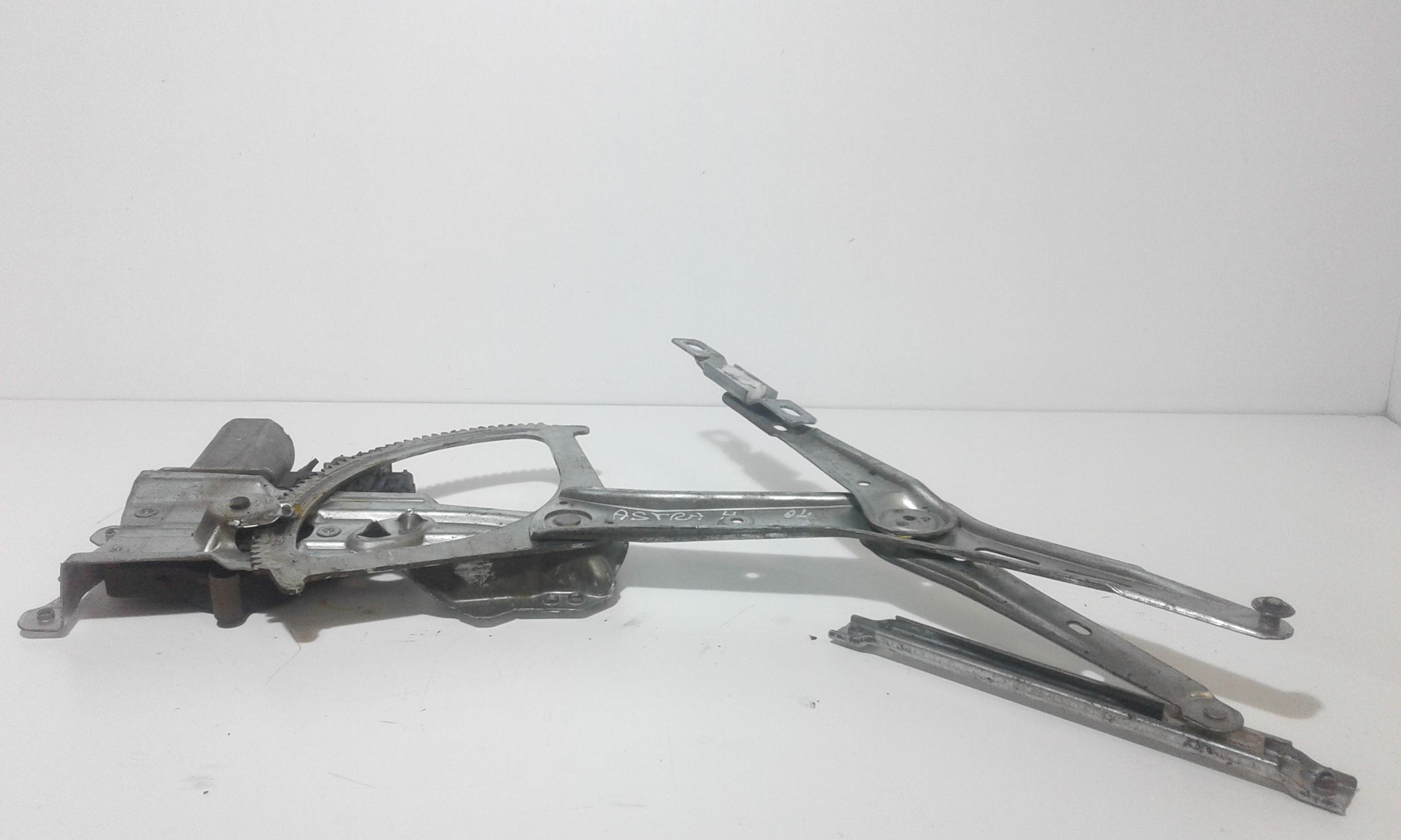 Alzacristallo Porta Ant. Destro Usato