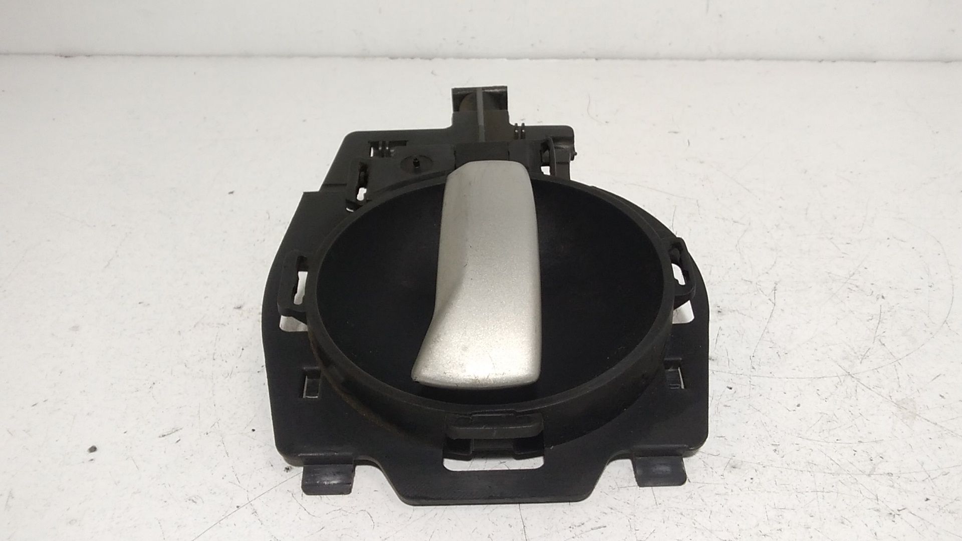 Maniglia Int. Apertura Porta Ant. Destro Usato