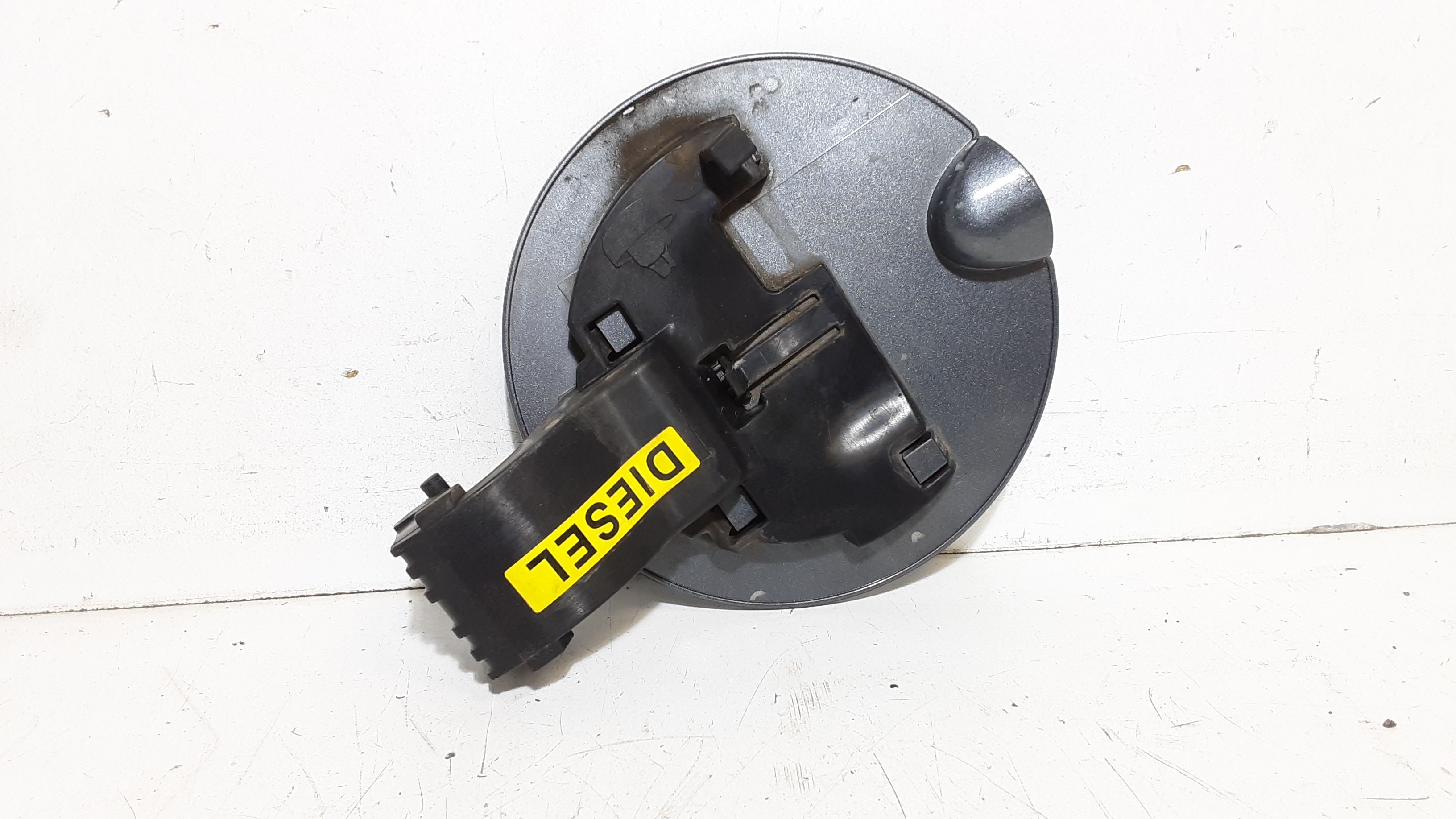 Sportello Carburante 1517G8 Usato