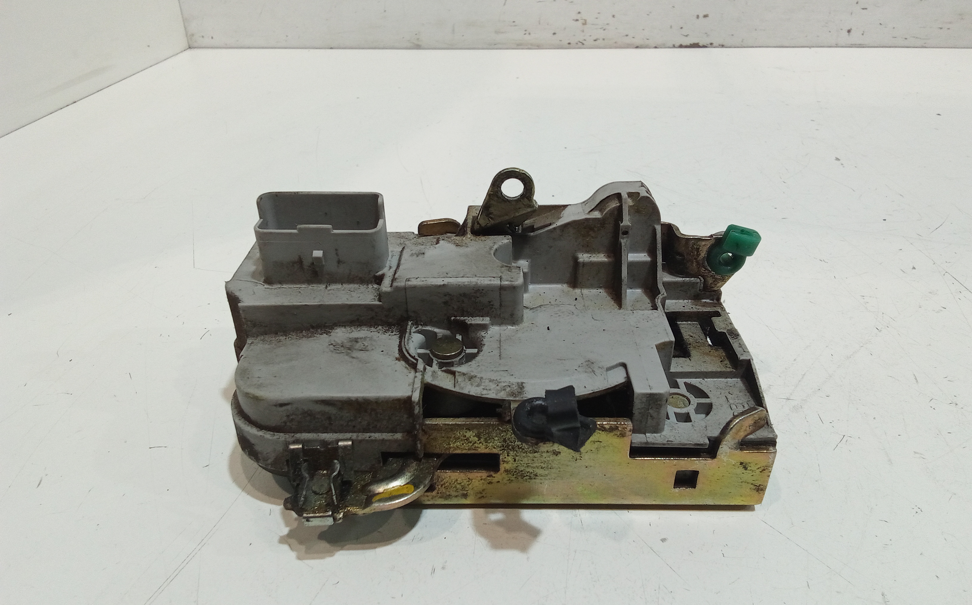 Serratura Porta Ant. Destro 9136J4 Usato