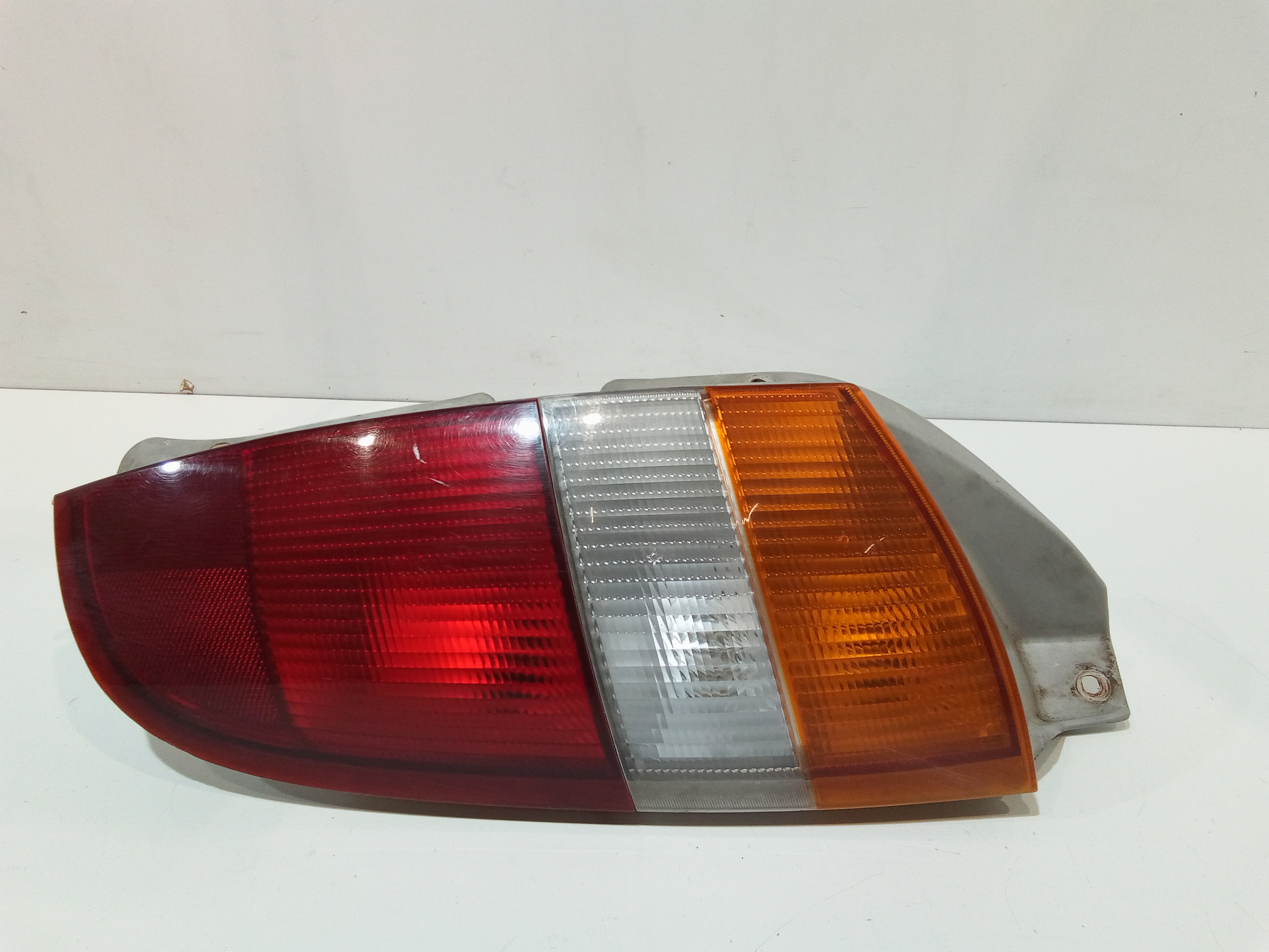 Fanale Post. Destro 9240205110 Usato