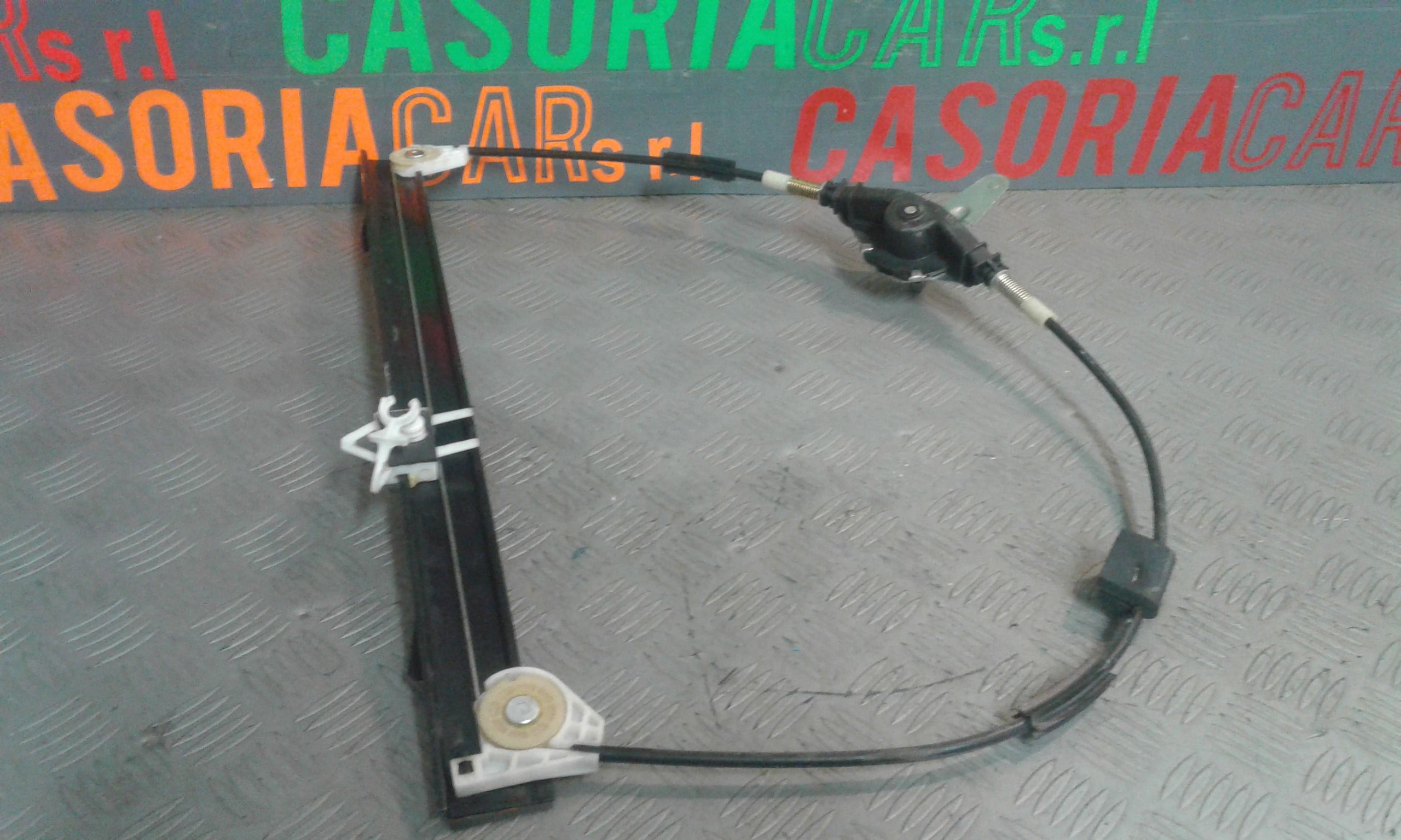 Alzacristallo Porta Ant. Destro 51711750 Usato