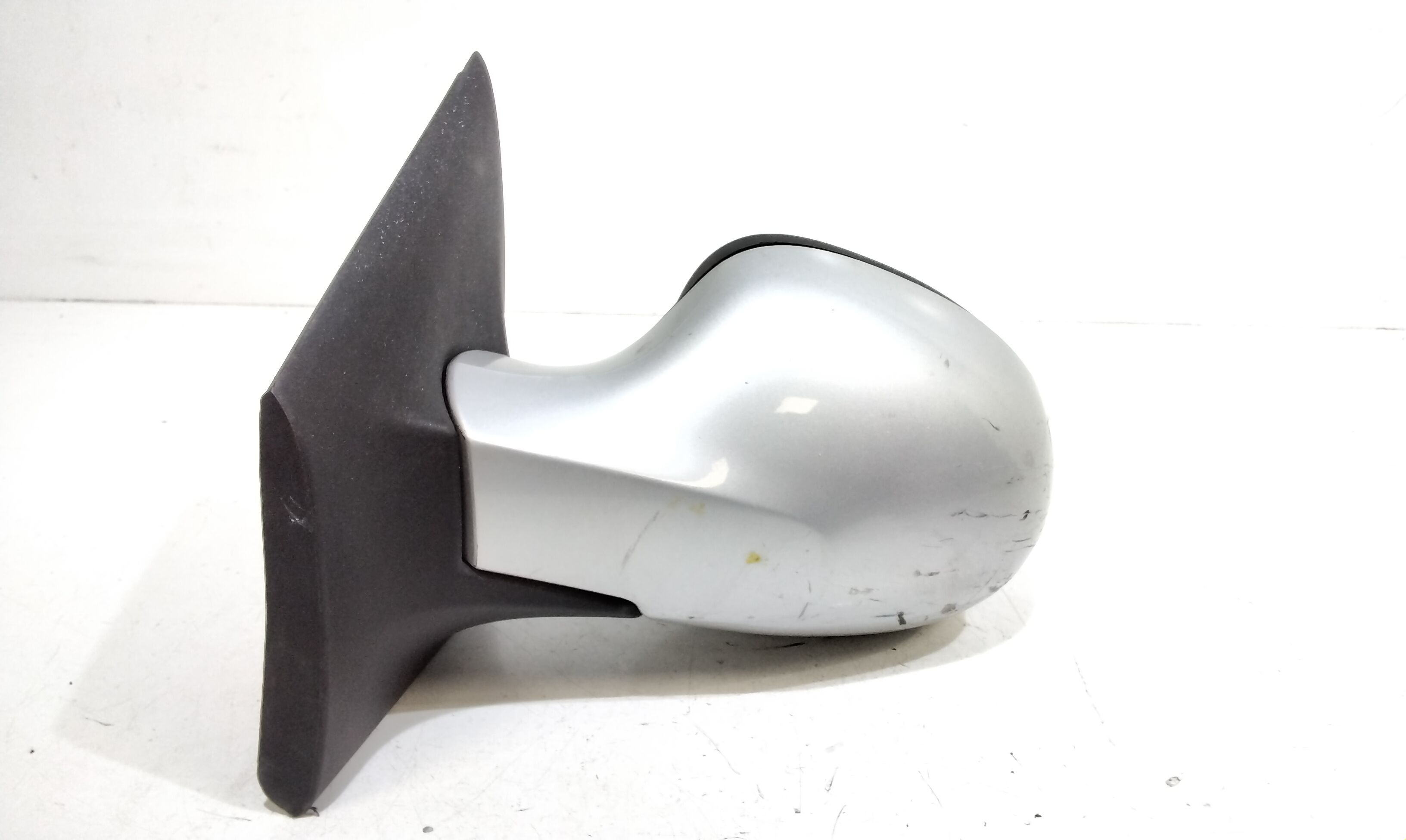 Retrovisore Est. Sinistro 7701067332 Usato