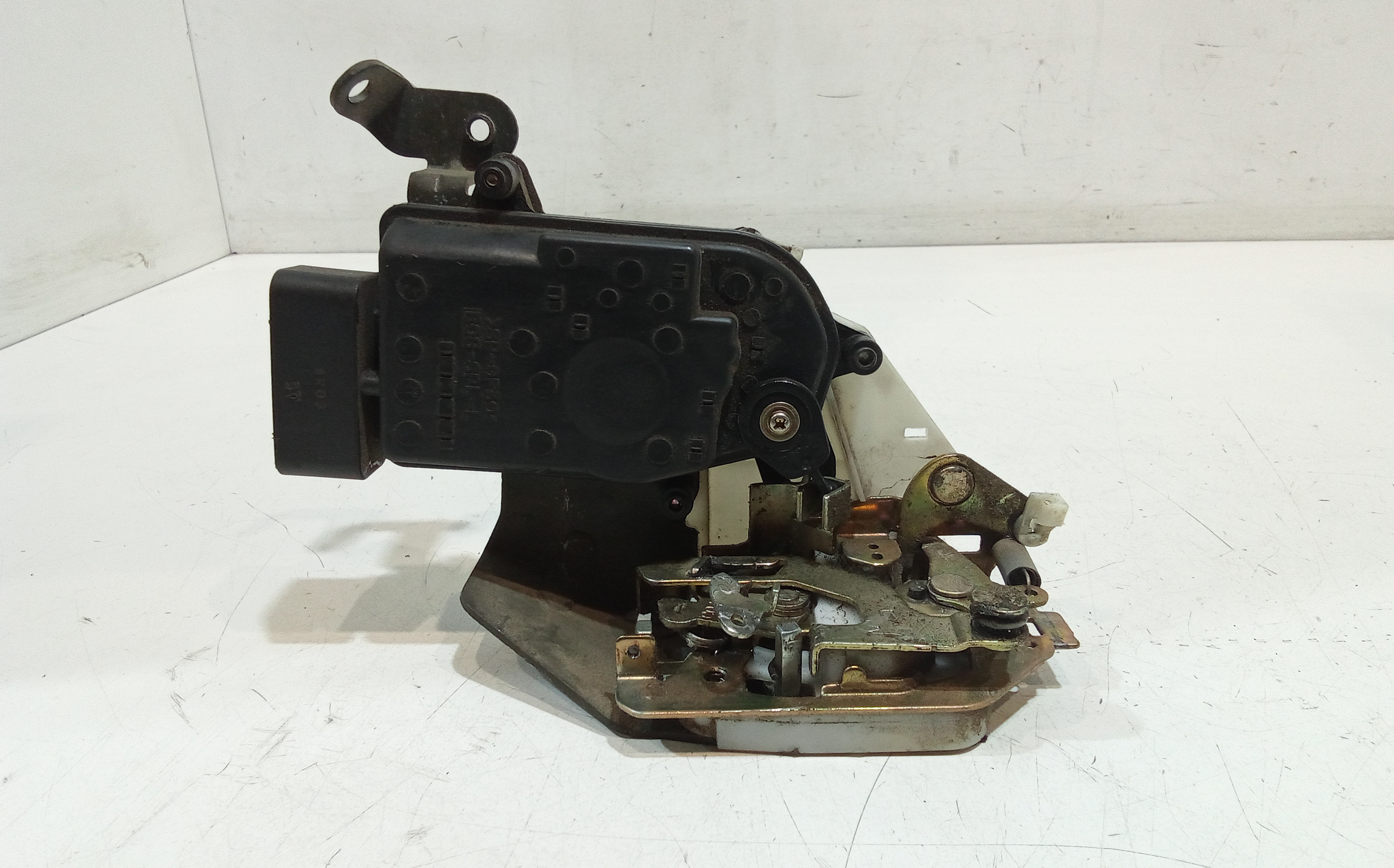 Serratura Porta Ant. Sinistro 8220286G10000 Usato