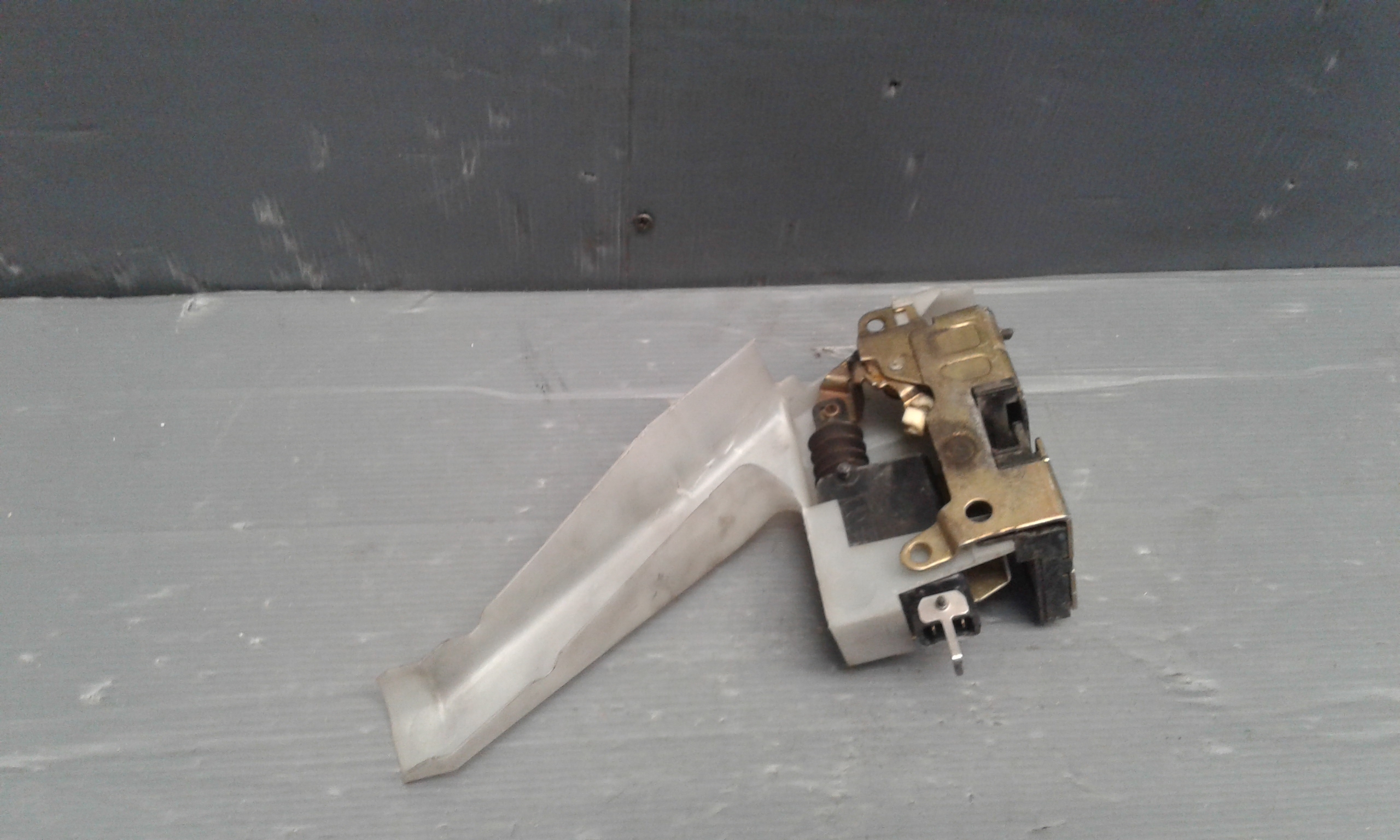 Serratura Porta Post. Destro 7701469941 Usato