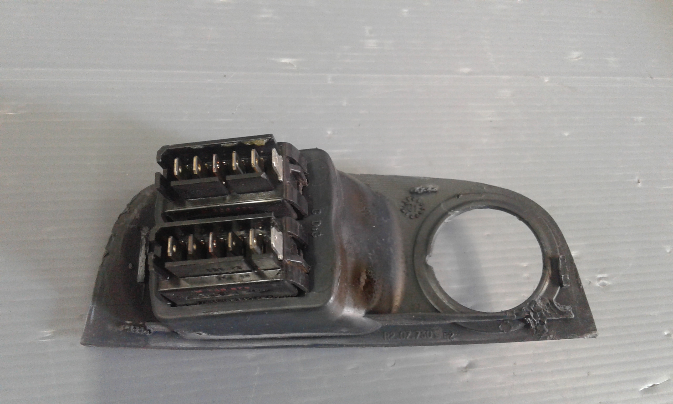 Interruttore Alzacristalli Porta Ant. Sinistro Usato