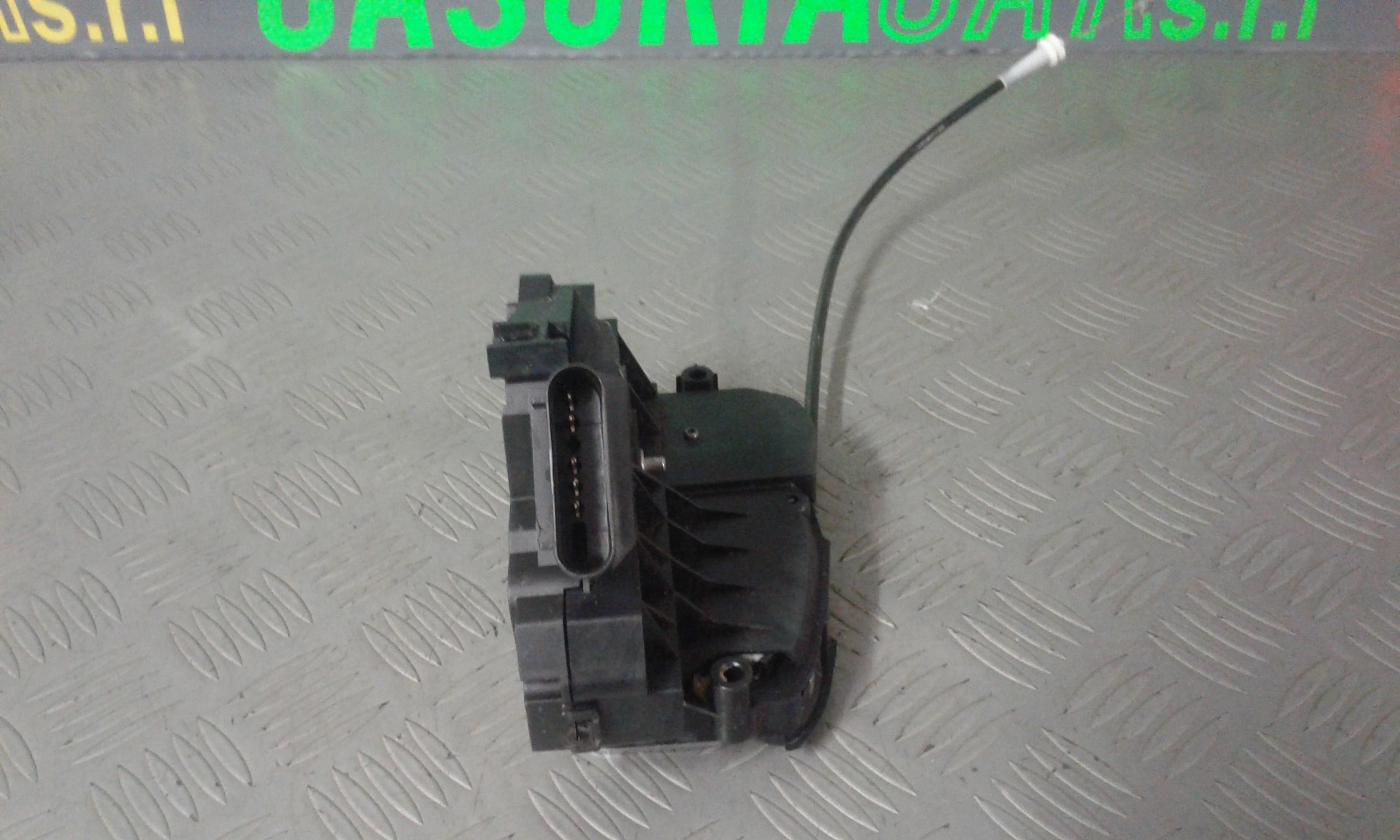 Serratura Porta Ant. Sinistro 1667718 Usato