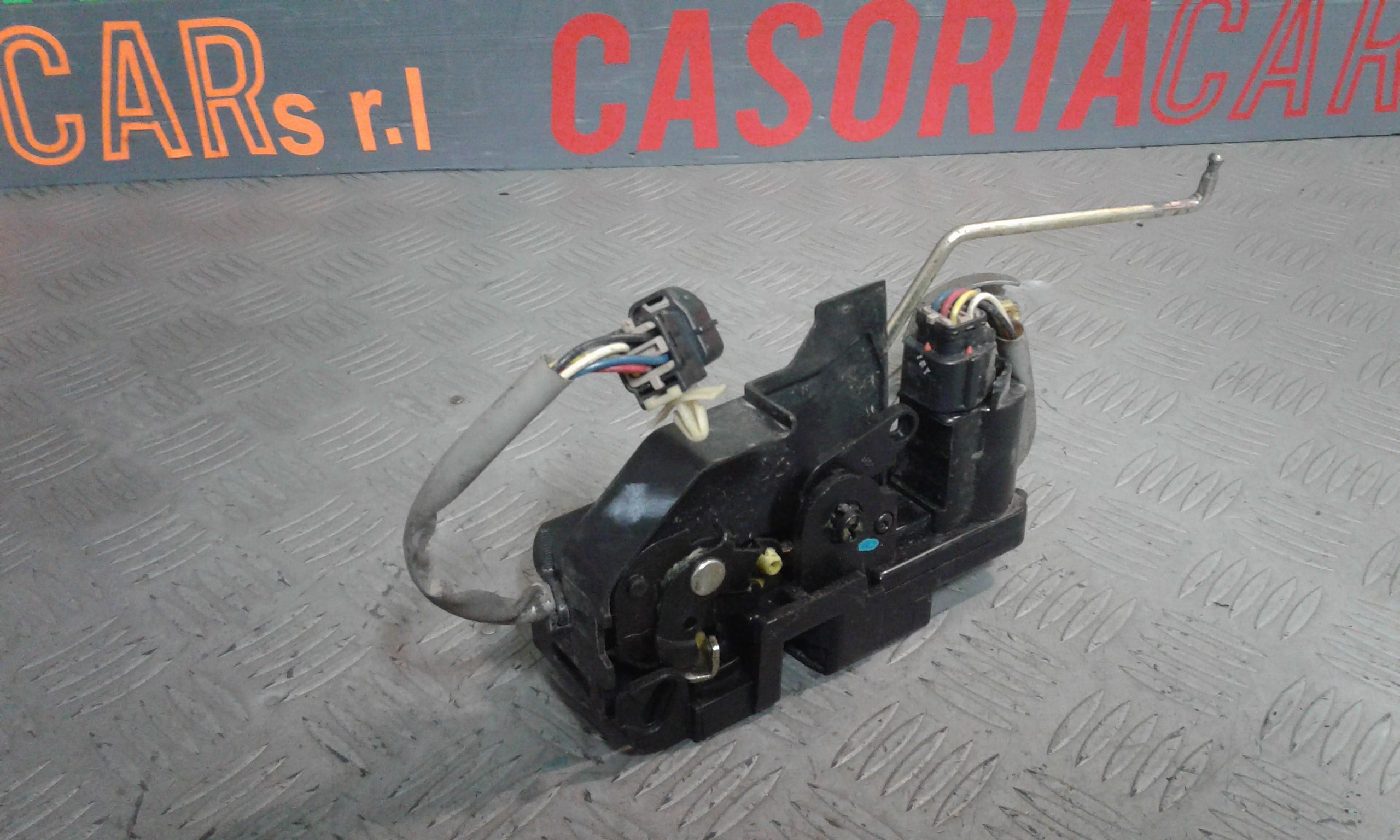 Serratura Porta Ant. Destro 957361C000 Usato