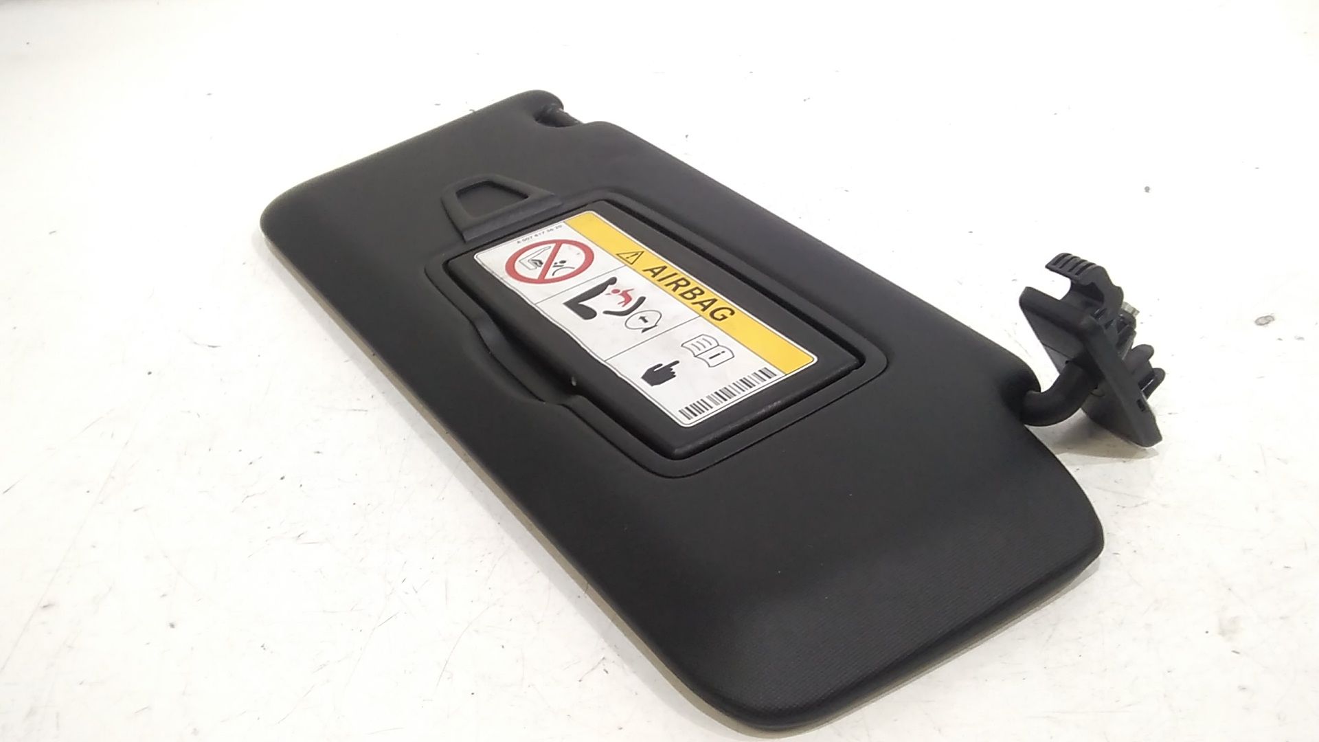 Aletta Parasole Parabrezza Destro A17781060007M94 Usato