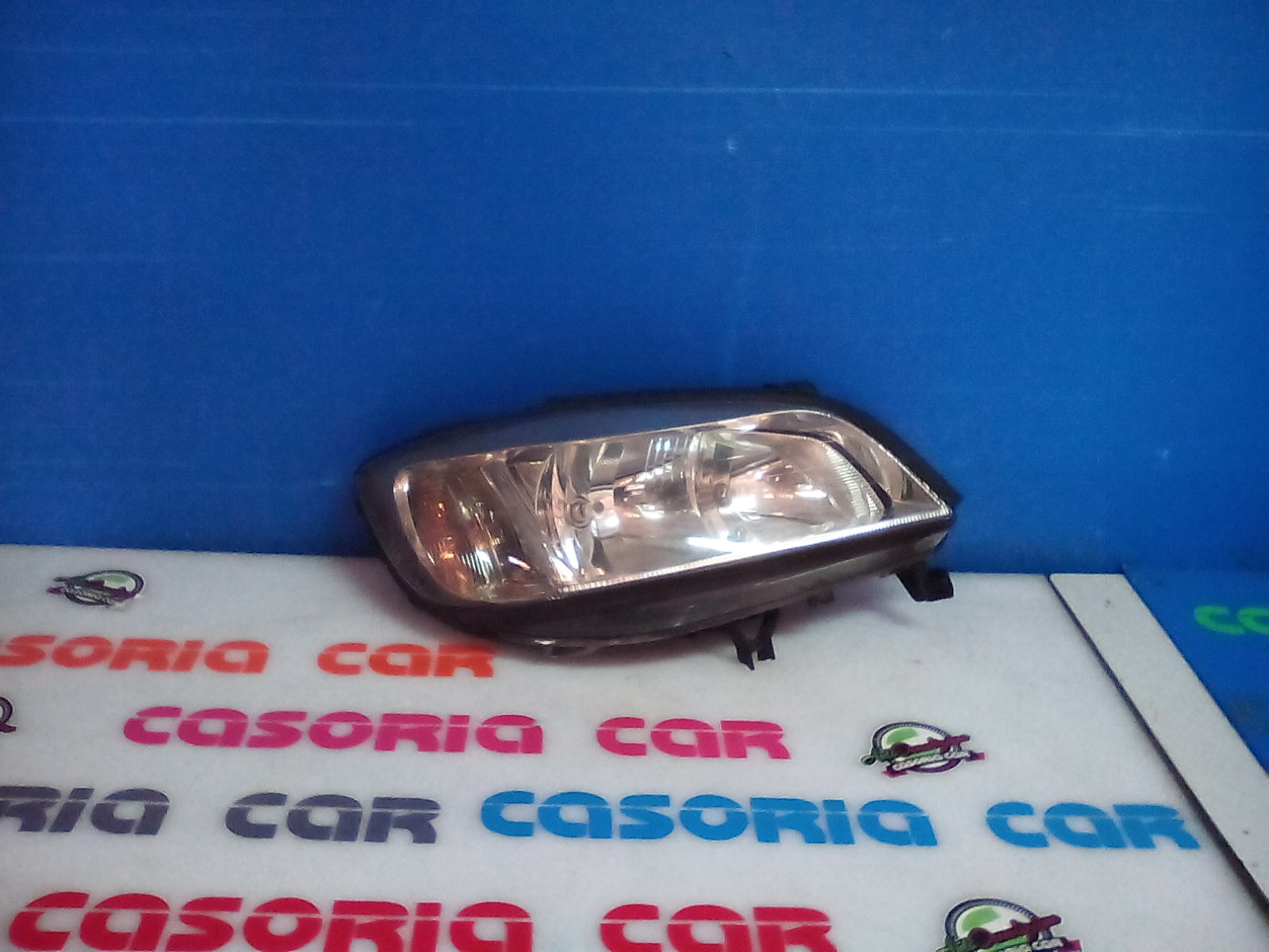 Proiettore Destro 9118792 Usato