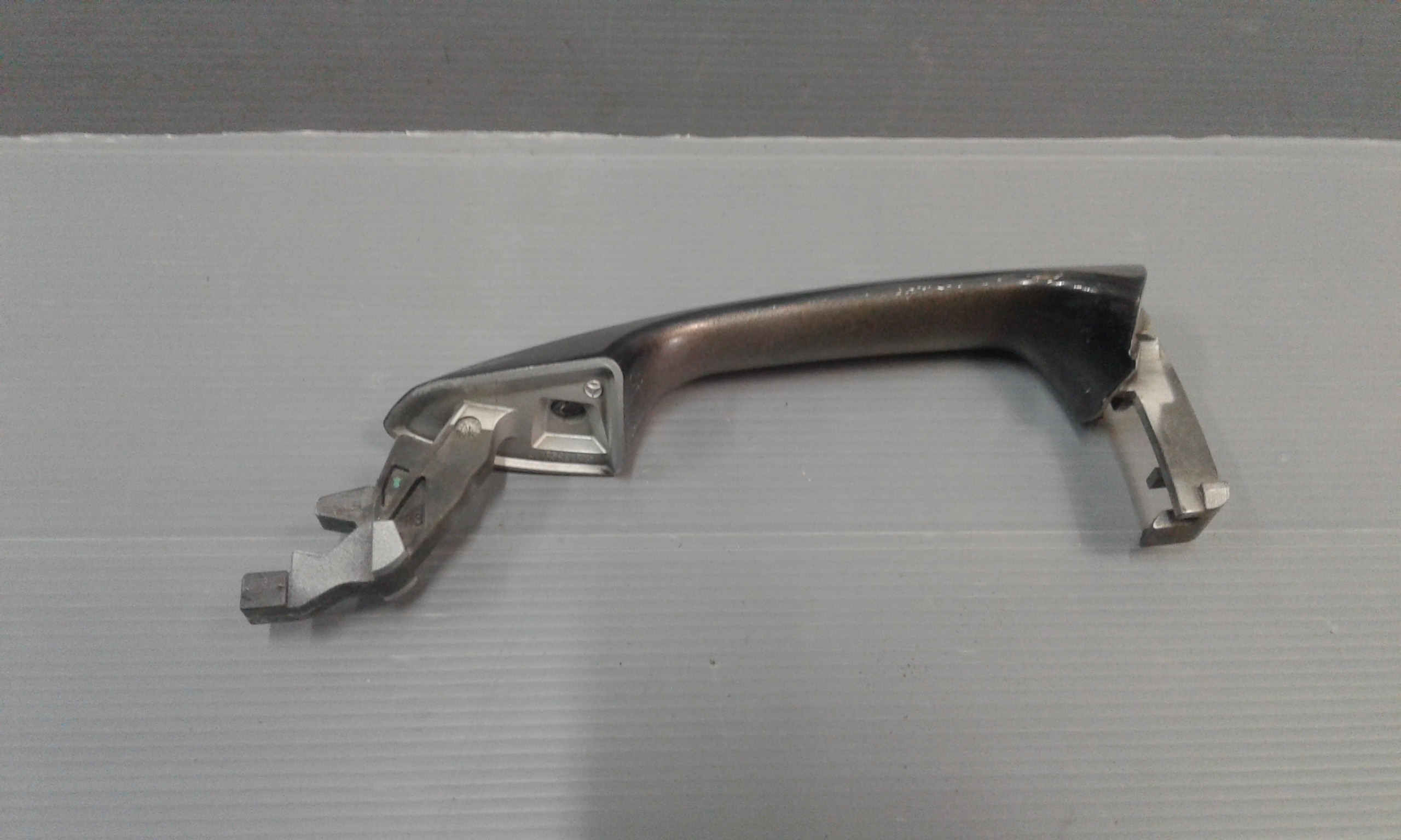 Maniglia Porta Ant. Destro A20476002707893 Usato