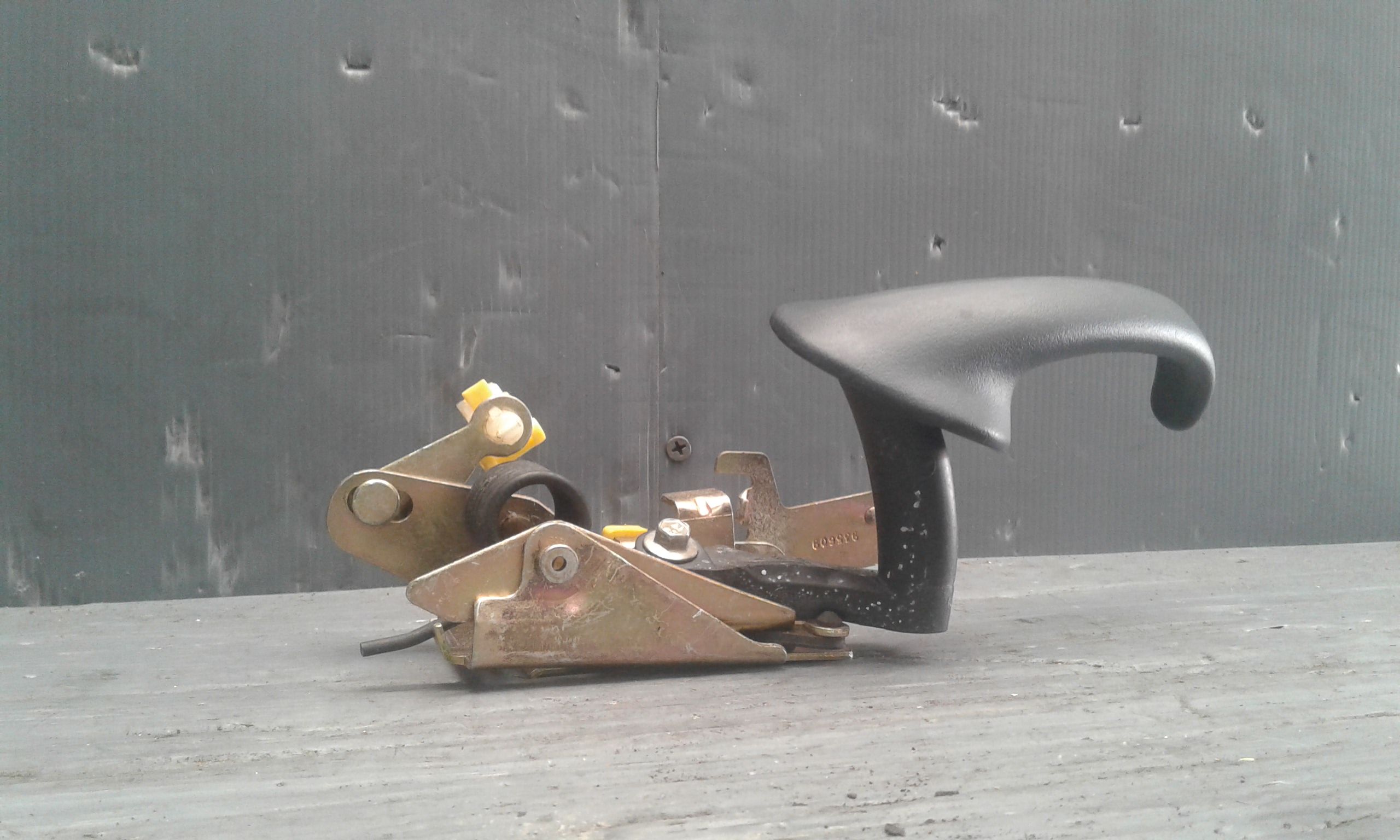 Maniglia Int. Apertura Porta Post. Sinistro Usato