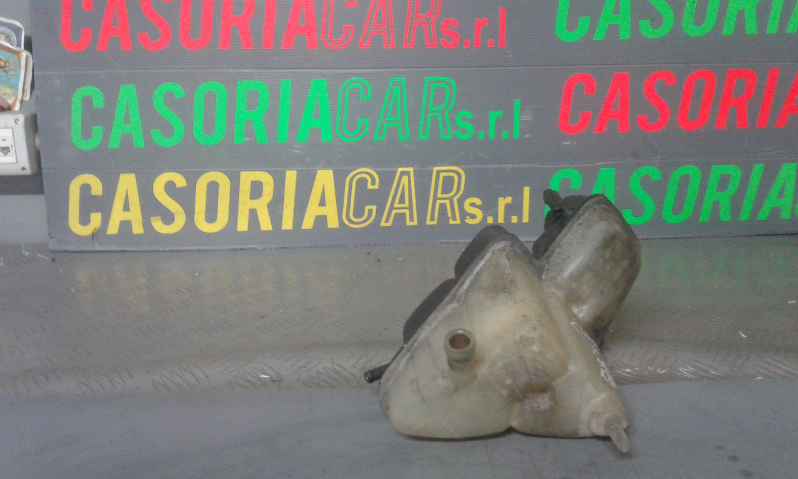 Vaschetta Compensazione Radiatore A1685000249 Usato