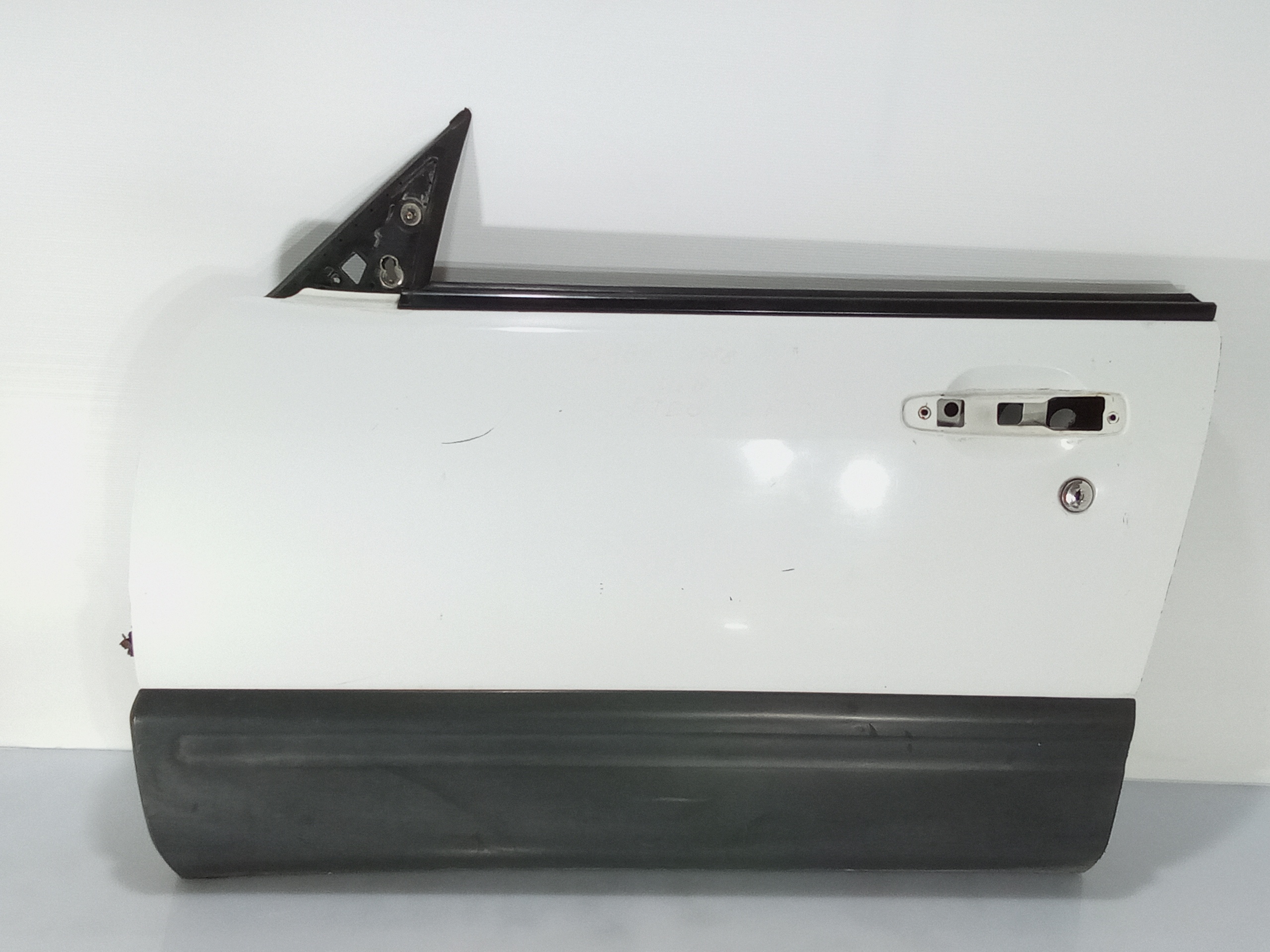 Porta Ant. Sinistro 61101FC012 Usato