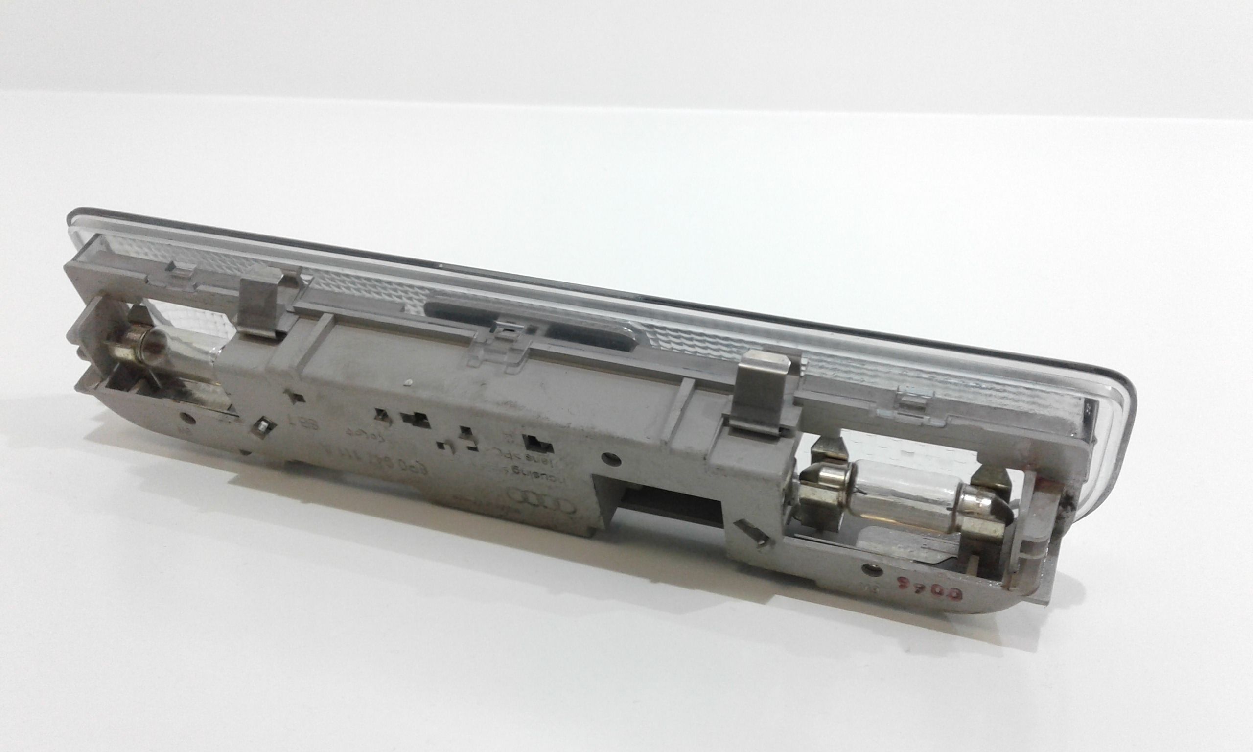 Luce Cortesia Ant. Tetto 1J0947106Y20 Usato