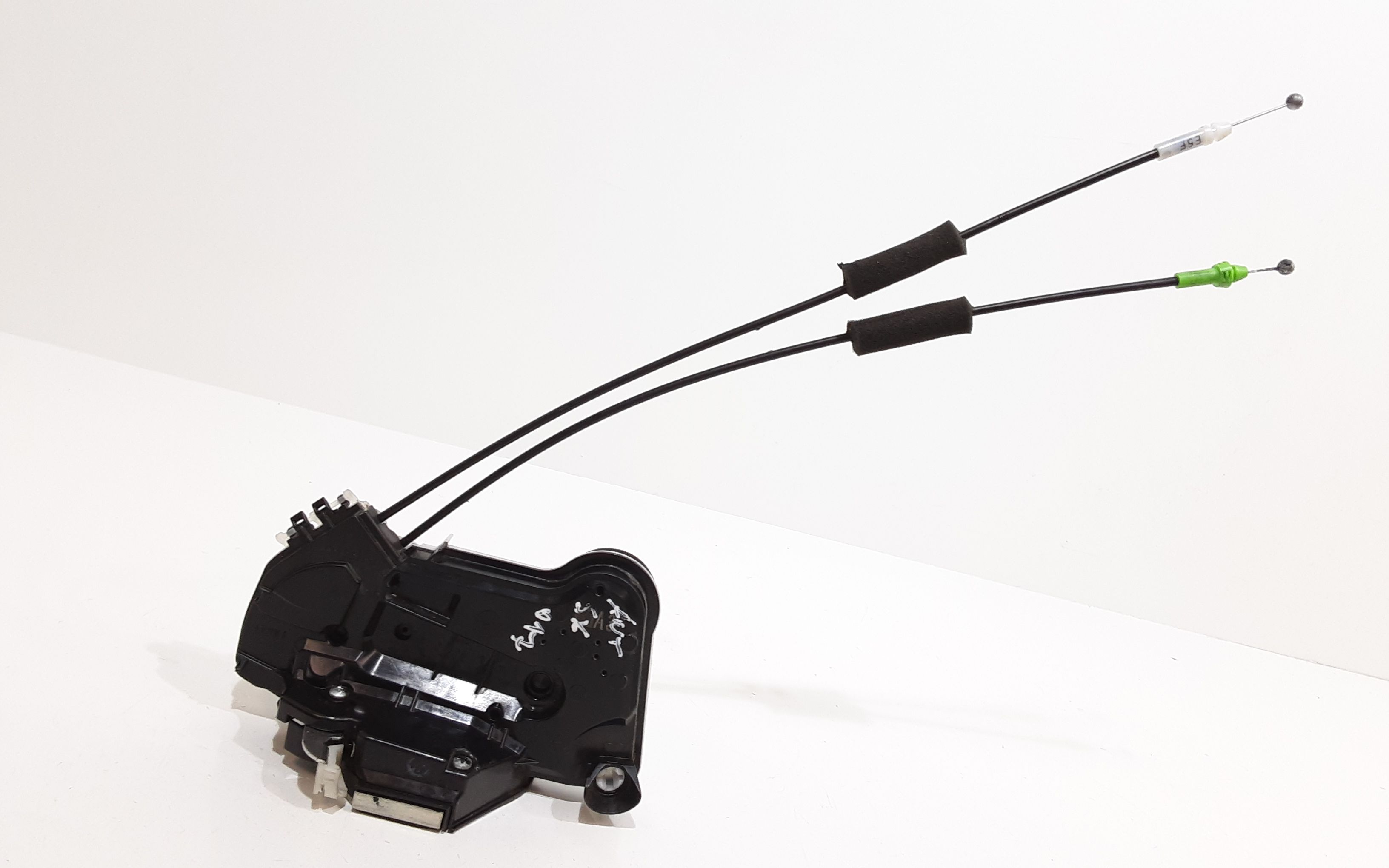 Serratura Porta Ant. Sinistro 690400H060 Usato