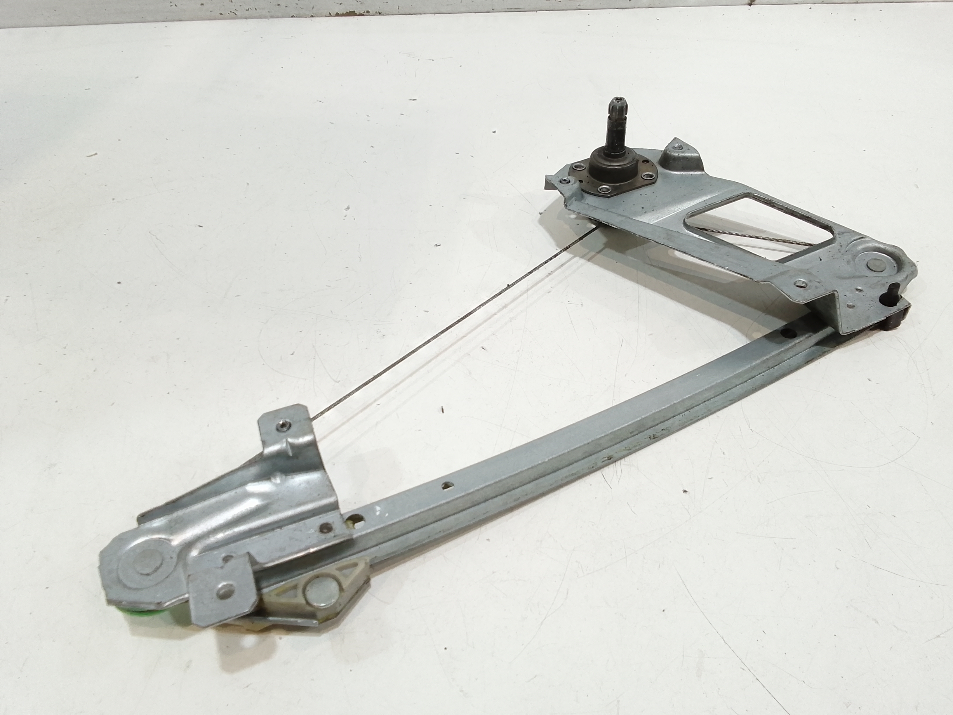 Alzacristallo Porta Ant. Destro 90360534 Usato