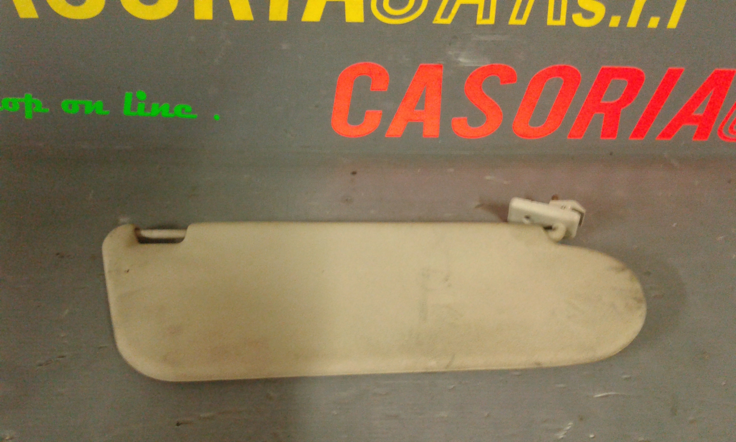 Aletta Parasole Parabrezza Sinistro 24454157 Usato