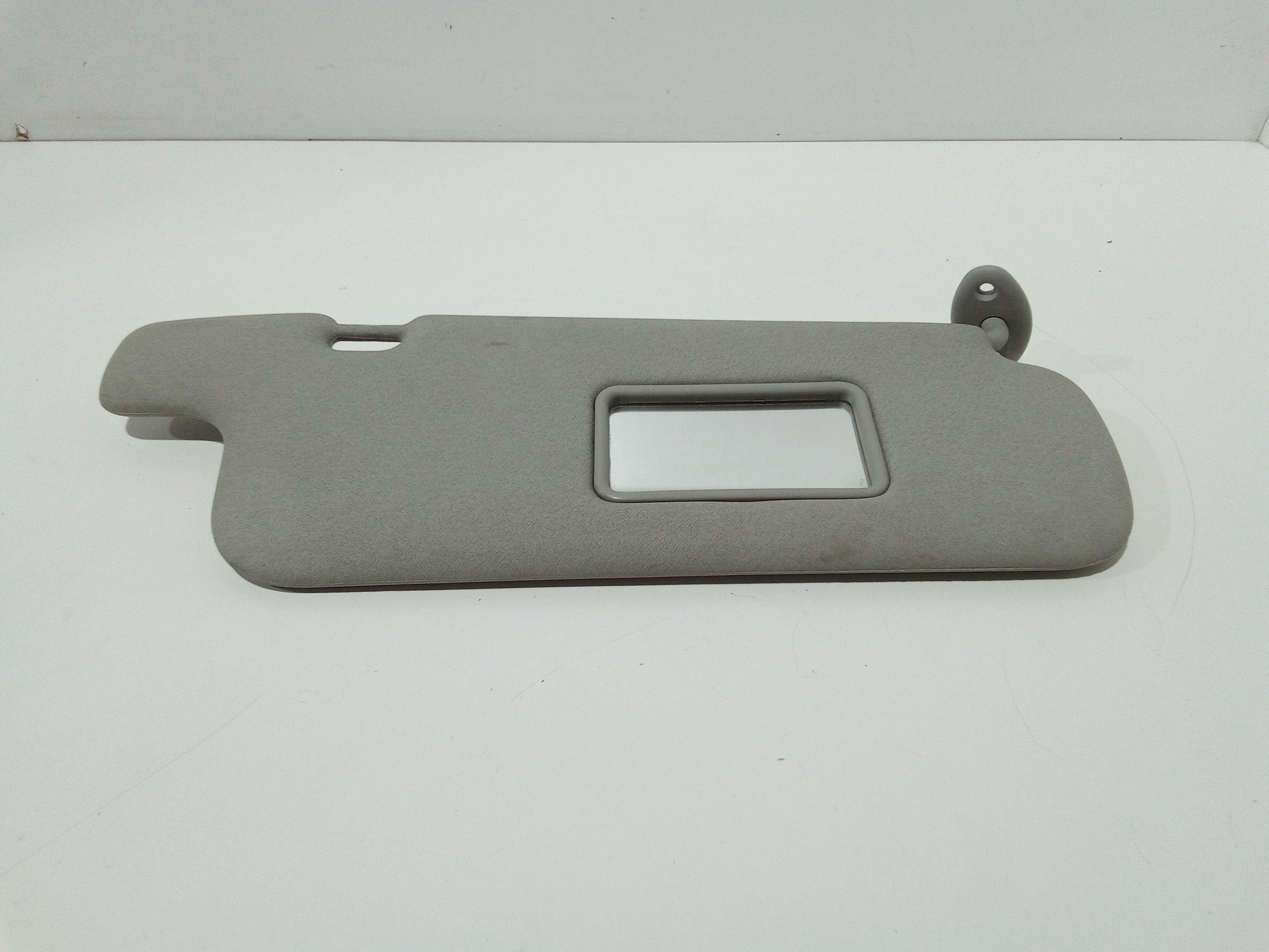 Aletta Parasole Parabrezza Destro 743100D011B0 Usato