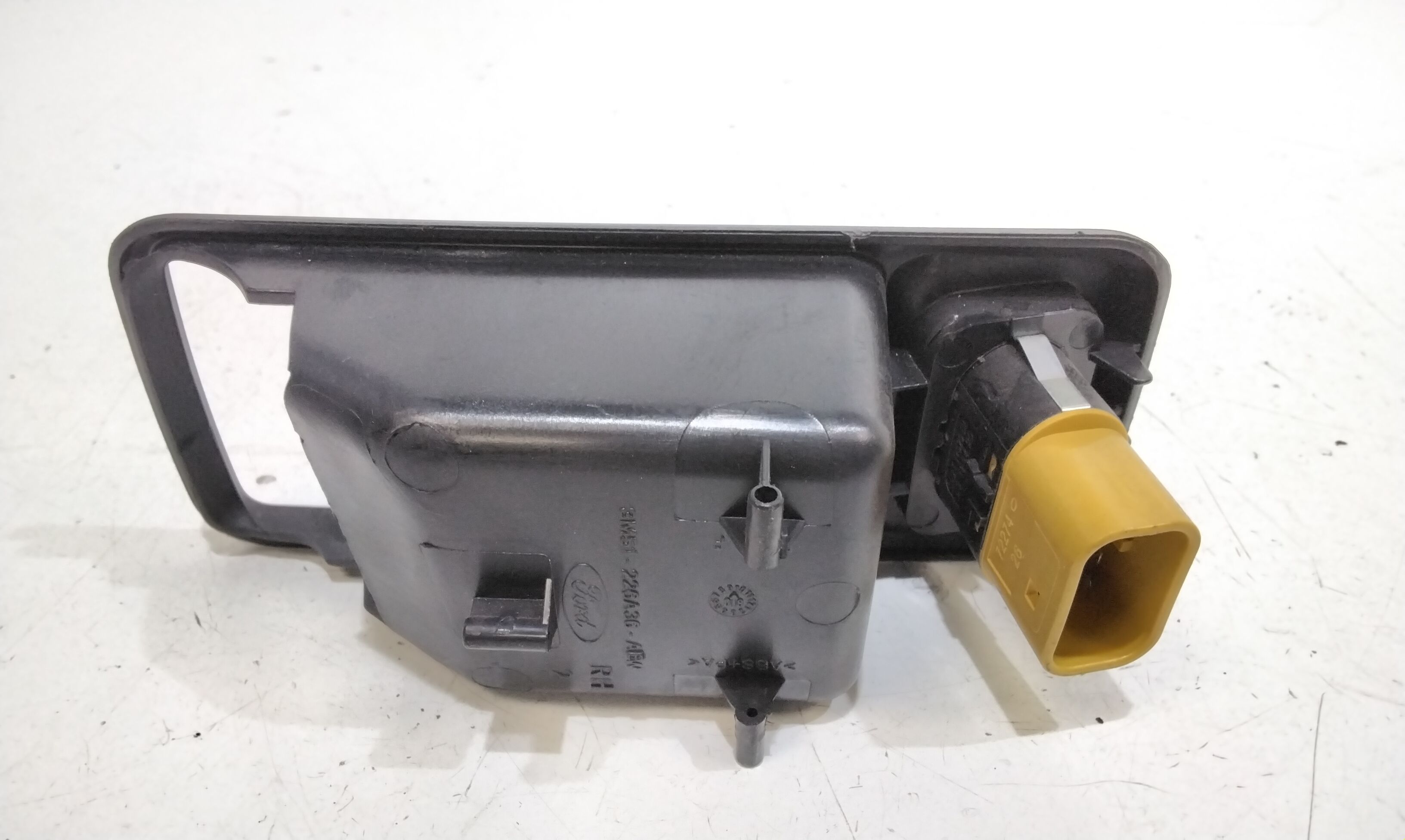 Interruttore Alzacristalli Porta Post. Destro Usato