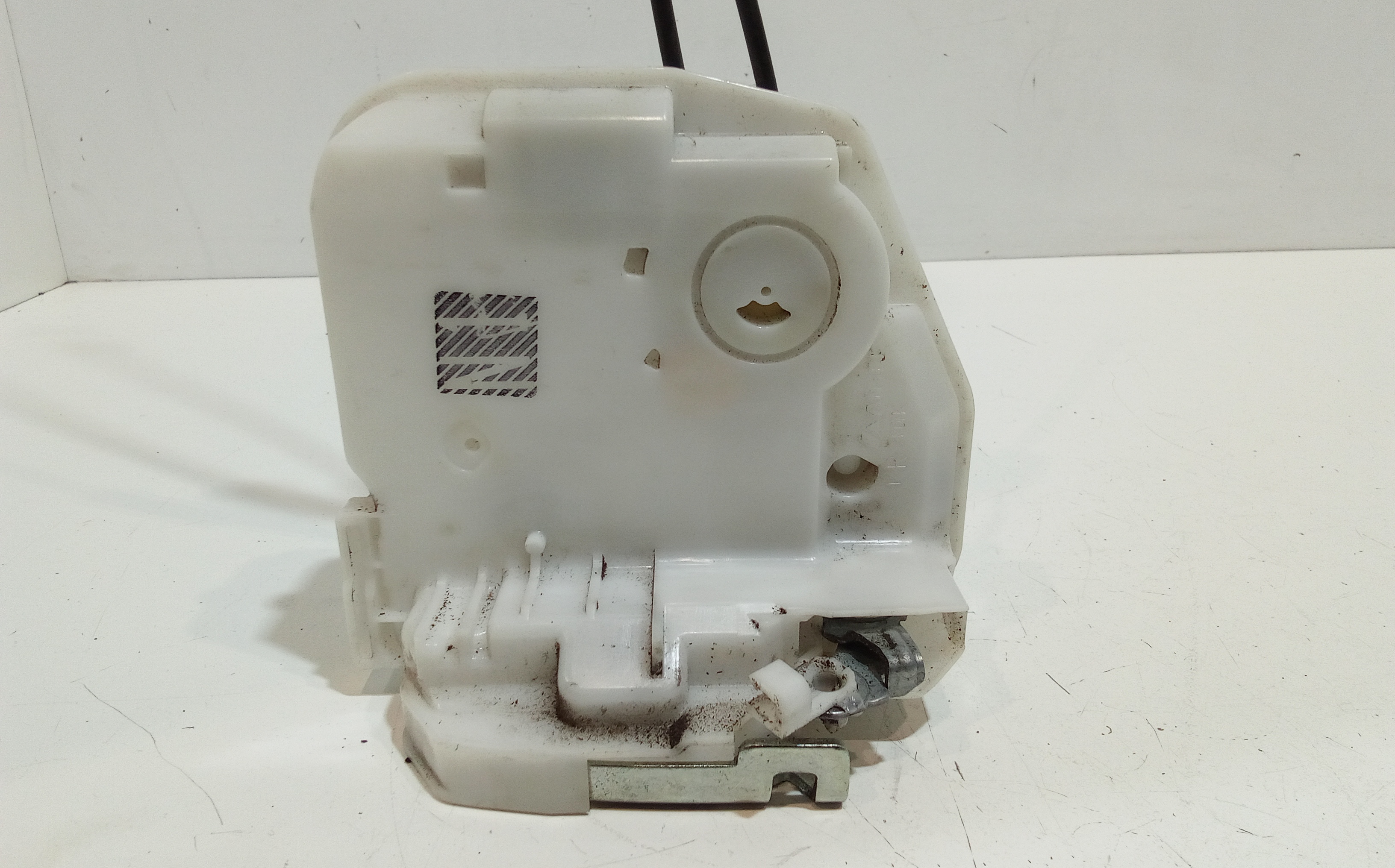 Serratura Porta Ant. Destro 5715A576 Usato